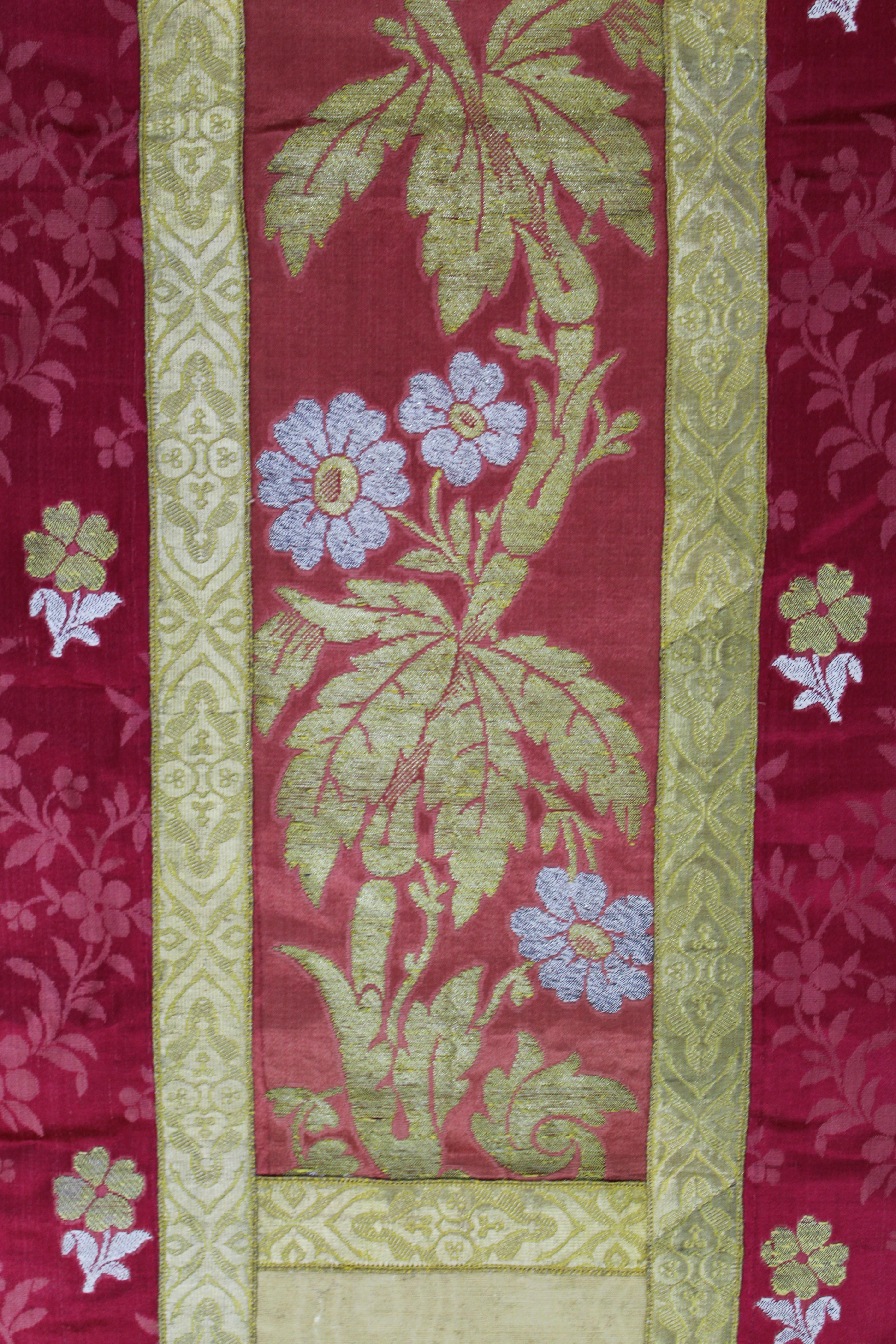 Lampas-Wandteppich, Tischläufer, gewebt, Gold, Lyon, Seide, Patchwork, Frankreich, 19. Jahrhundert im Angebot 1