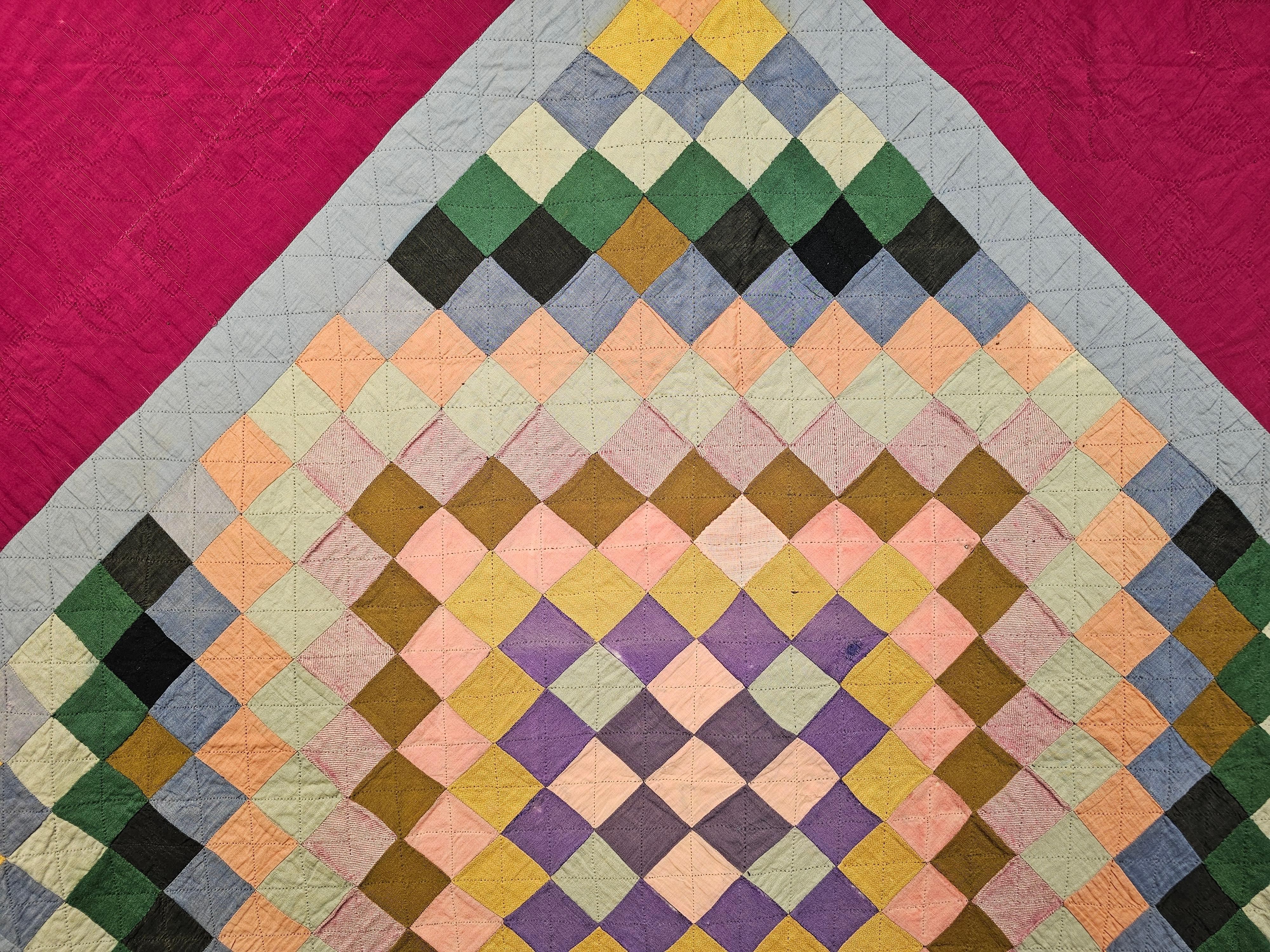 19th Century Lancaster County Amish Quilt in Forest Green, Burgundy, Blue In Good Condition For Sale In Barrington, IL