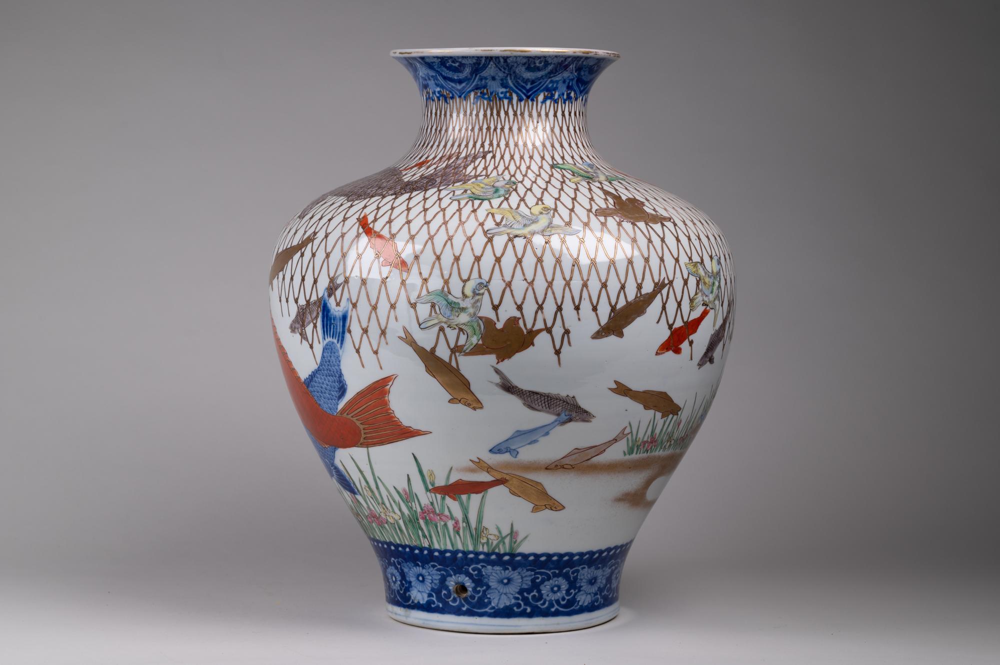 large imari vase