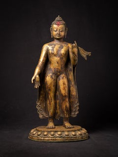 19th century Large antique bronze Shakyamuni Buddha from Nepal