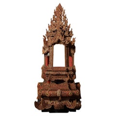 19e siècle Grand autel antique de Bouddha birman de Birmanie