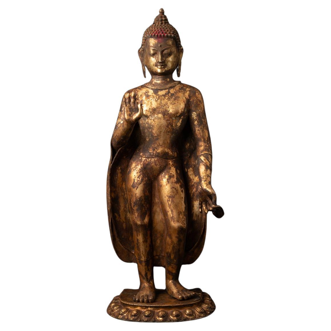 19th century Large antique Nepali Buddha statue Abhaya mudra - Originalbuddhas
