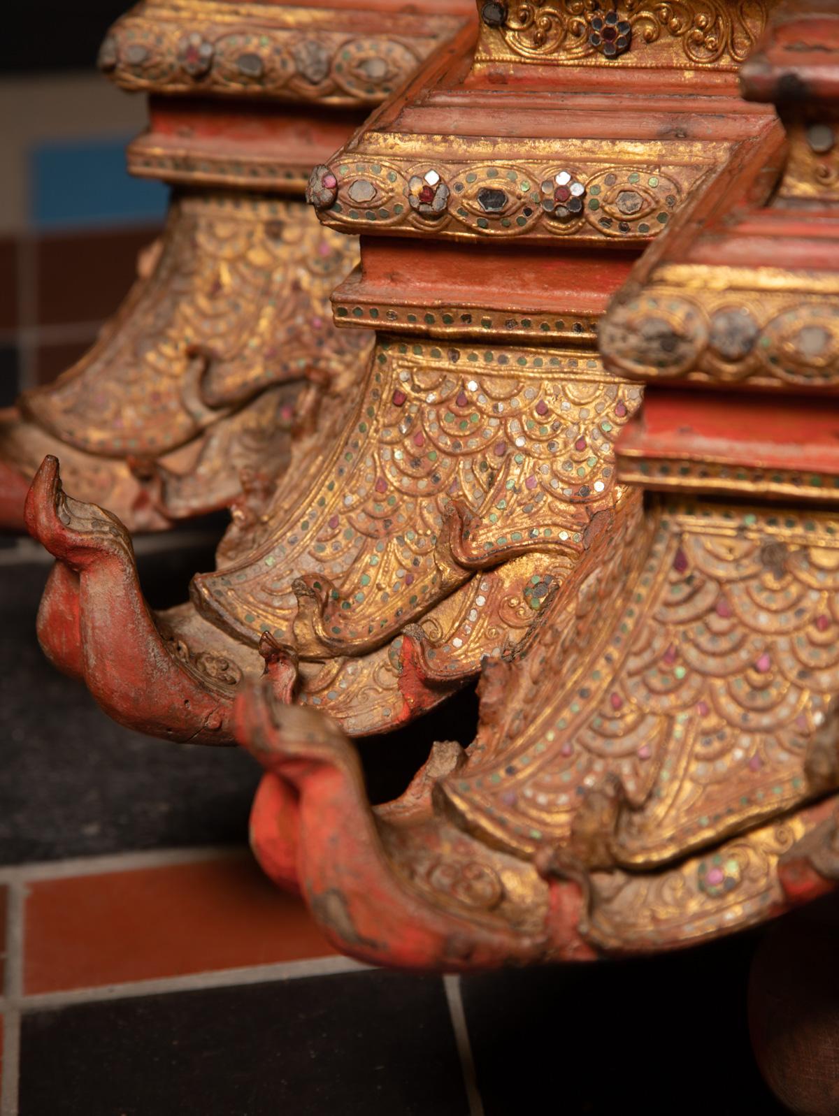 19ème siècle Grand trône birman antique en bois de Birmanie en vente 4