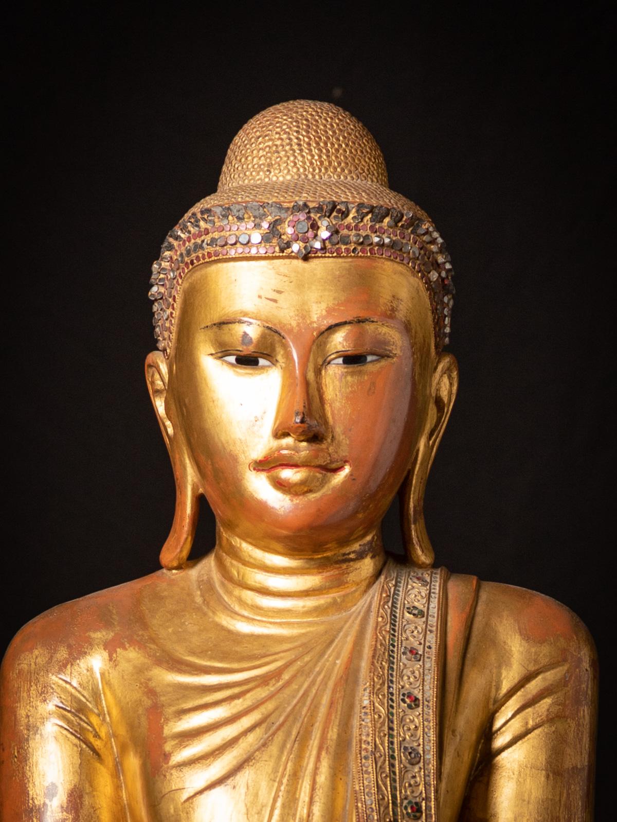 Siglo XIX Gran estatua antigua de madera de Buda de Mandalay procedente de Birmania en venta 9