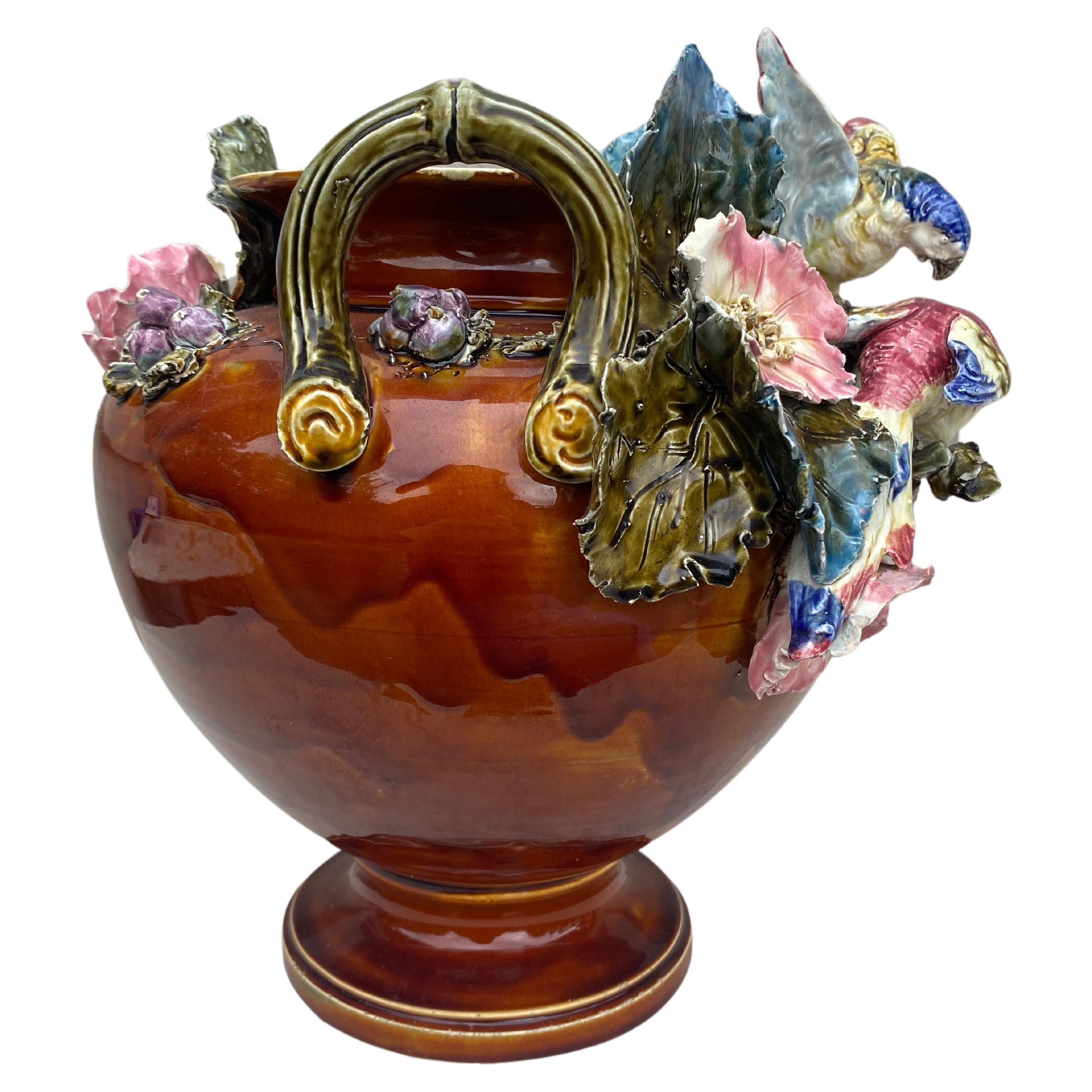 Grand pot à caches autrichien du 19e siècle, perroquets et fleurs en vente 2