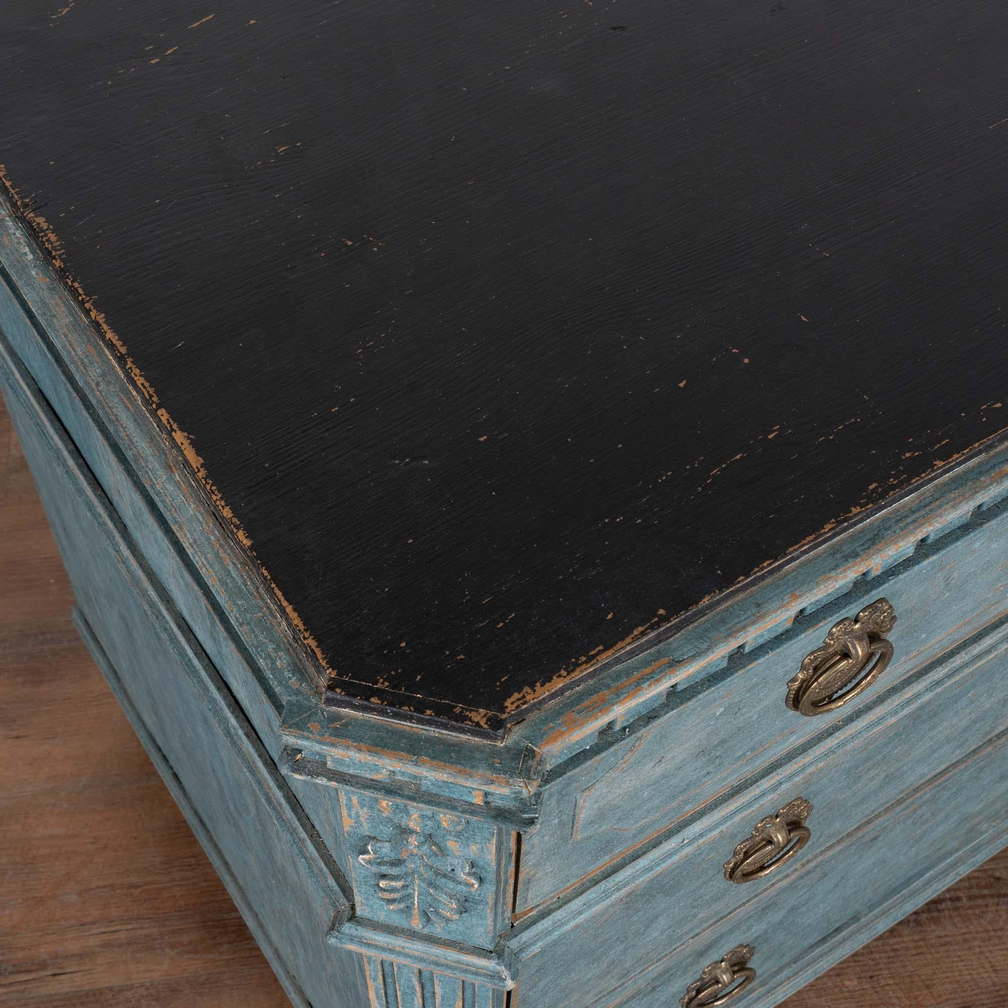 19th Century Large Blue Painted Gustavian Chest of Three Drawers, Sweden 3