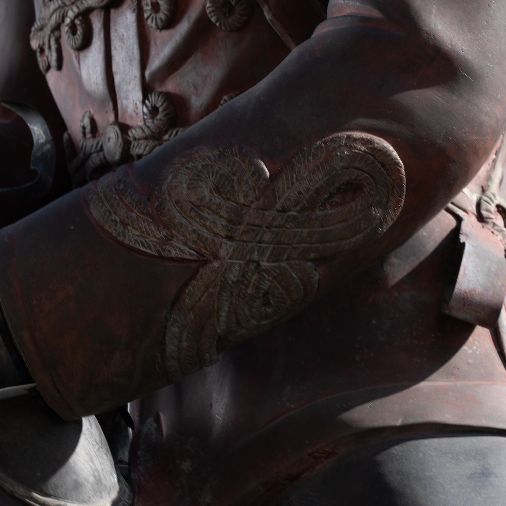 19. Jahrhundert große französische Bronzeskulptur eines Soldaten zu Pferd im Angebot 2