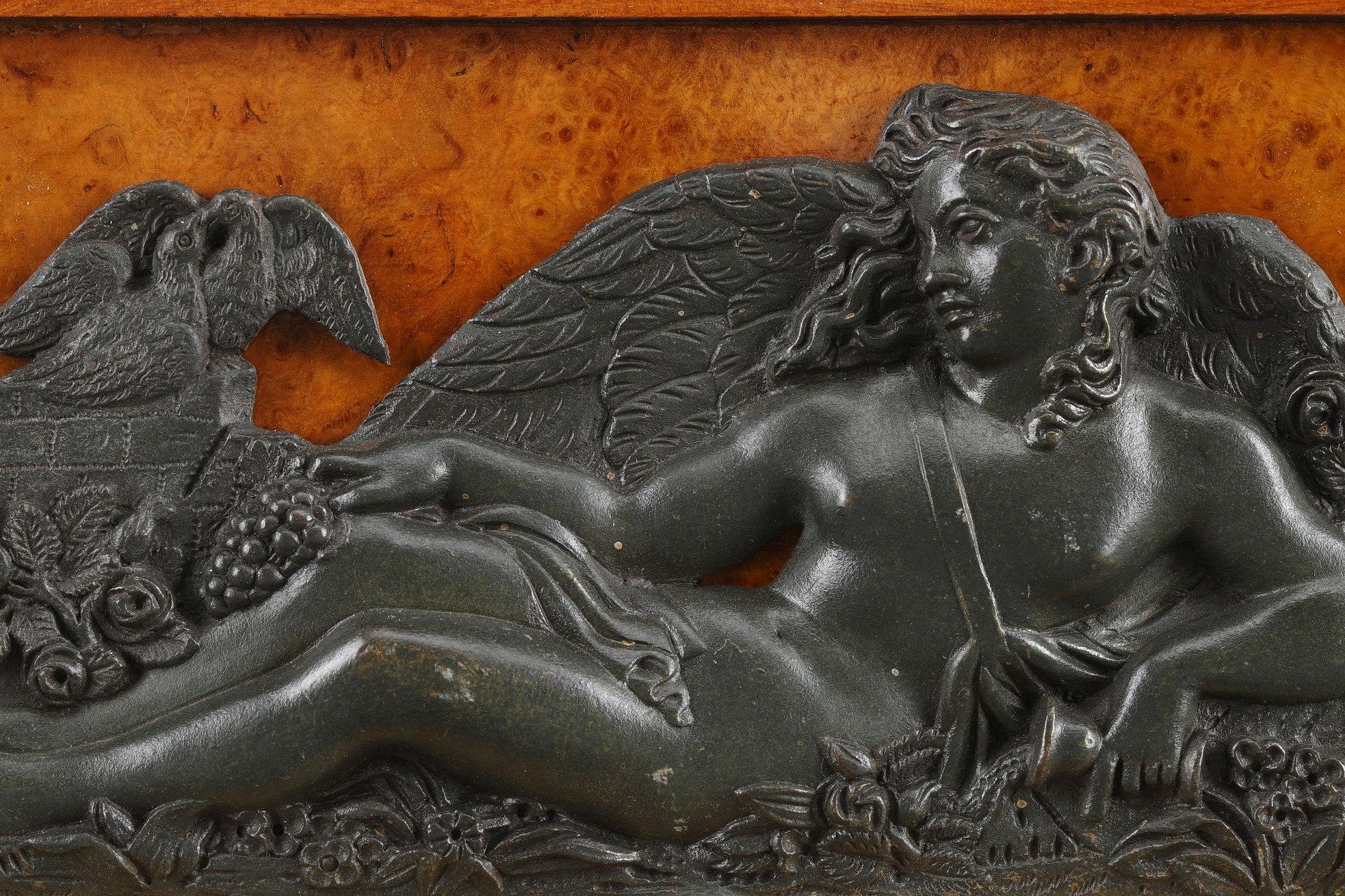 Restauration 19th Century Large Burr Elm and Ormolu Lyre Clock