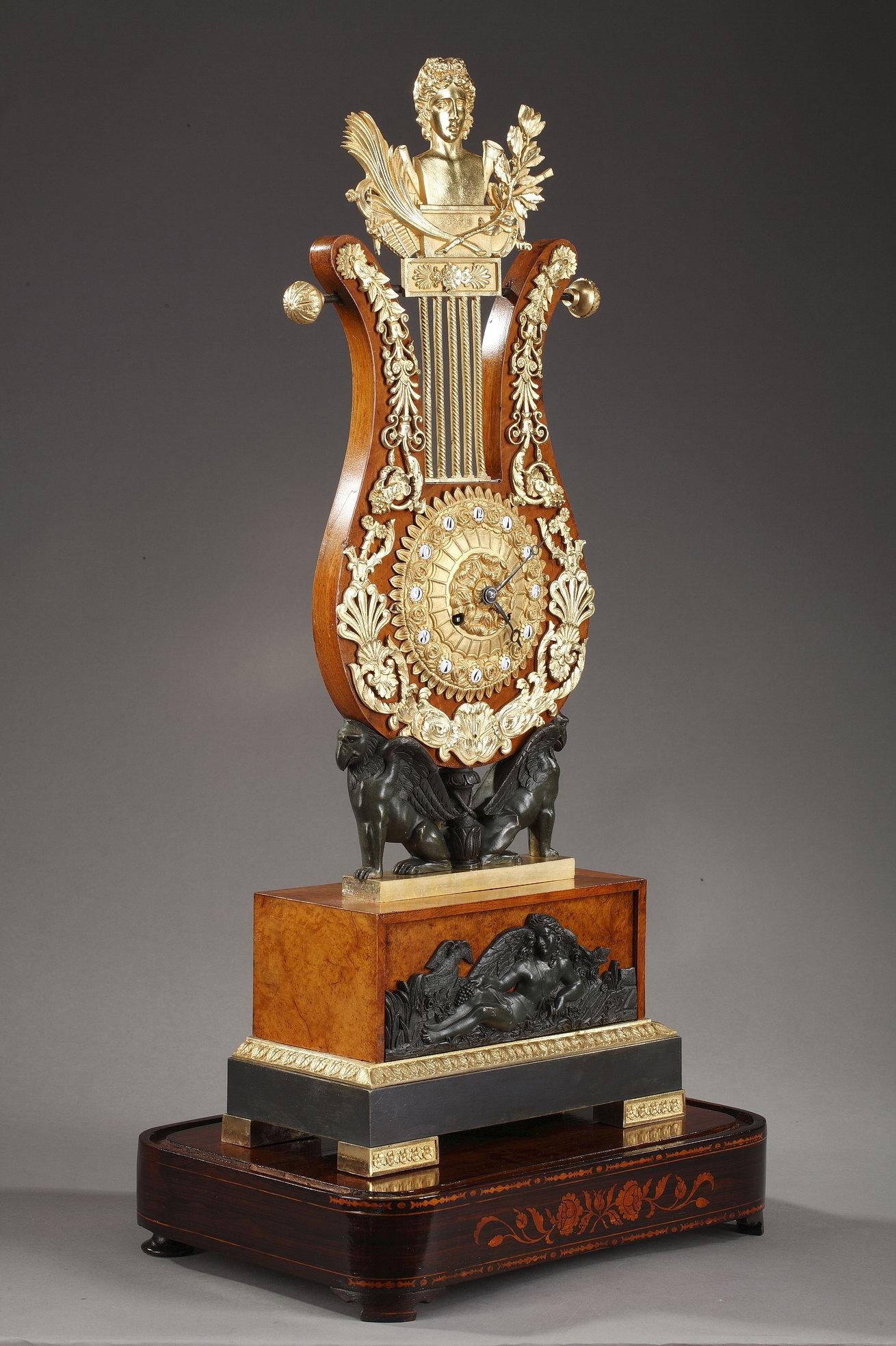 19th Century Large Burr Elm and Ormolu Lyre Clock 3