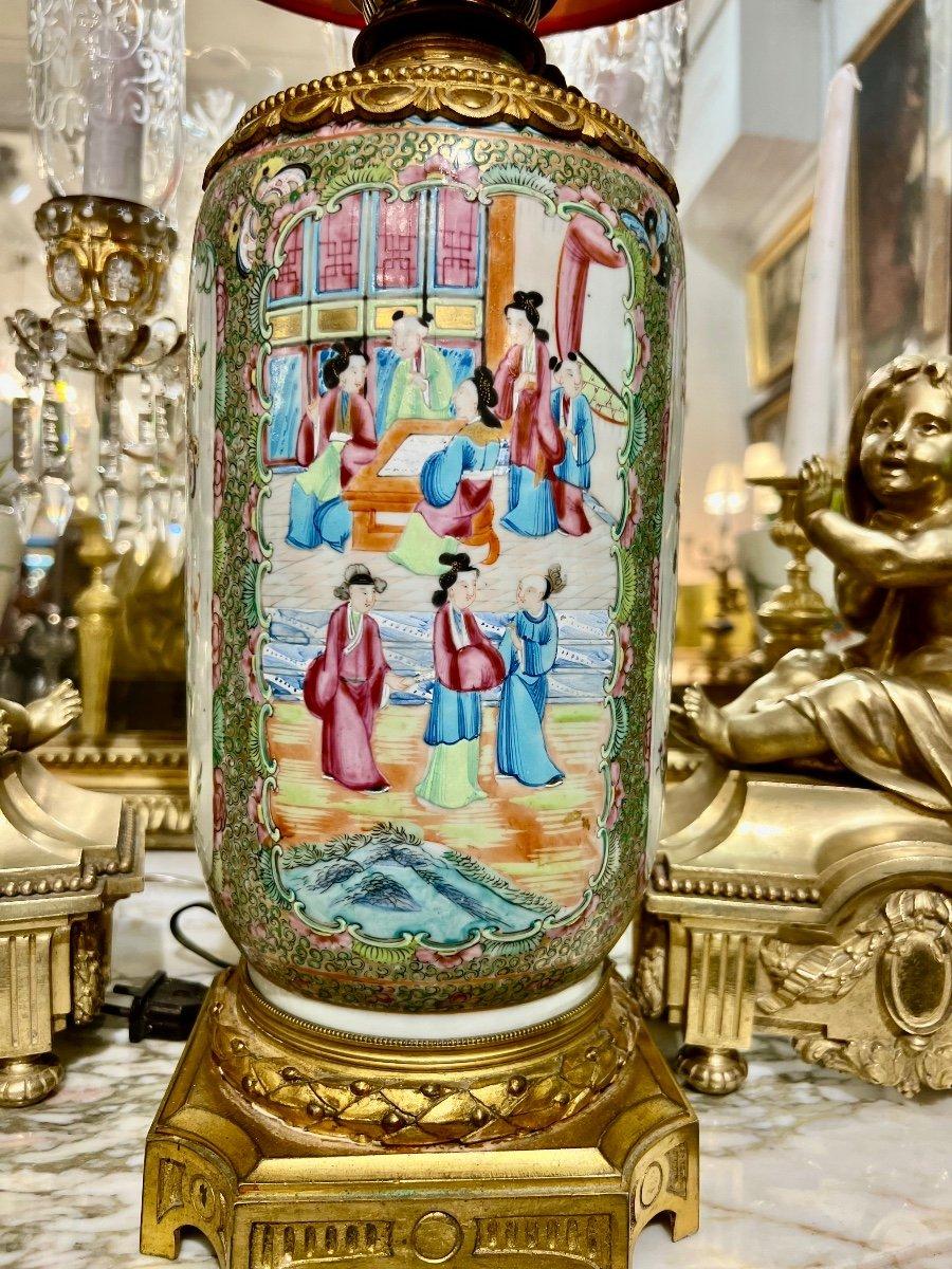 Gilt 19th Century Large Cantonese Porcelain Lamp  For Sale