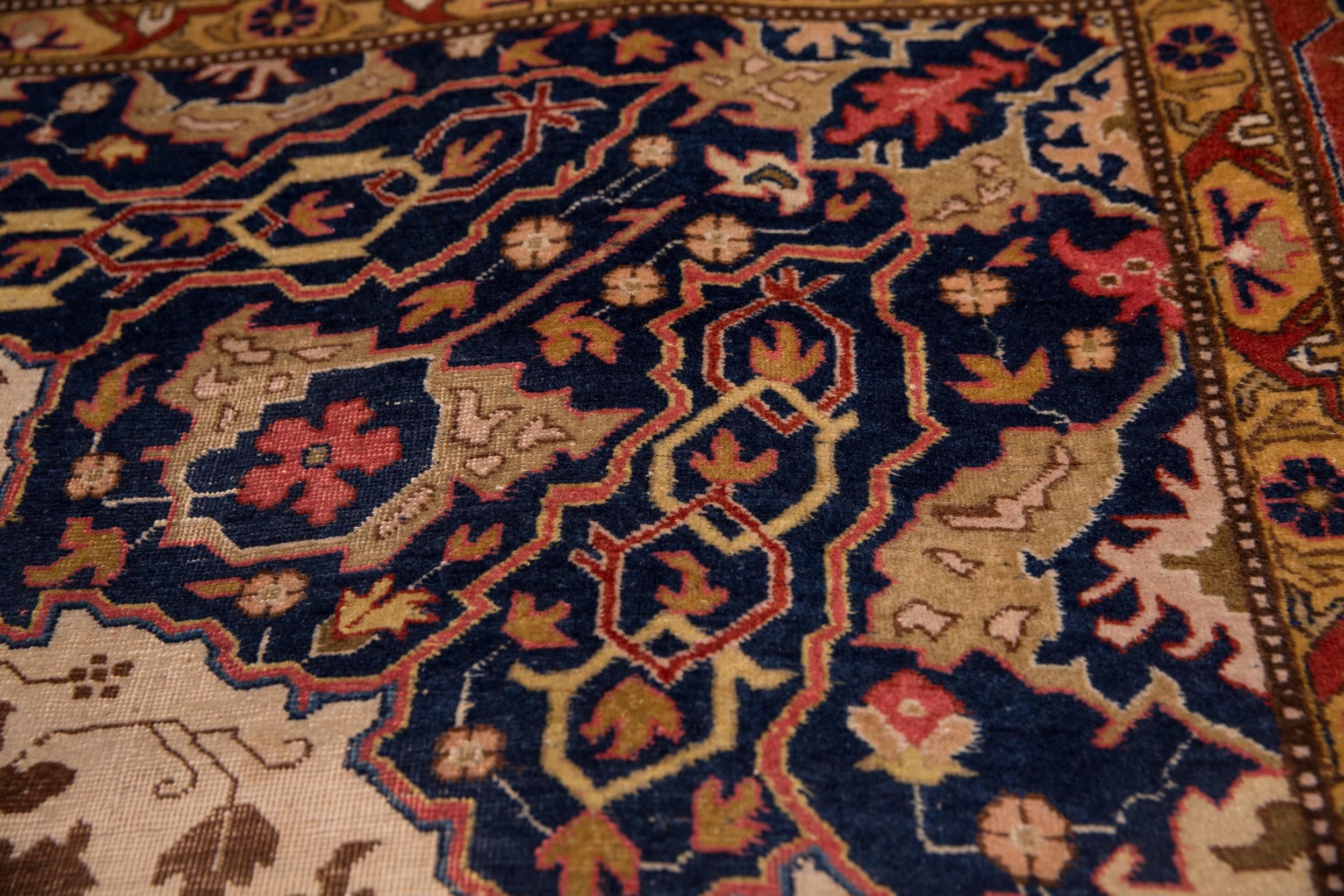 Antique 19th Century Large Carpet Tabriz Rug wool hand knotted For Sale 3