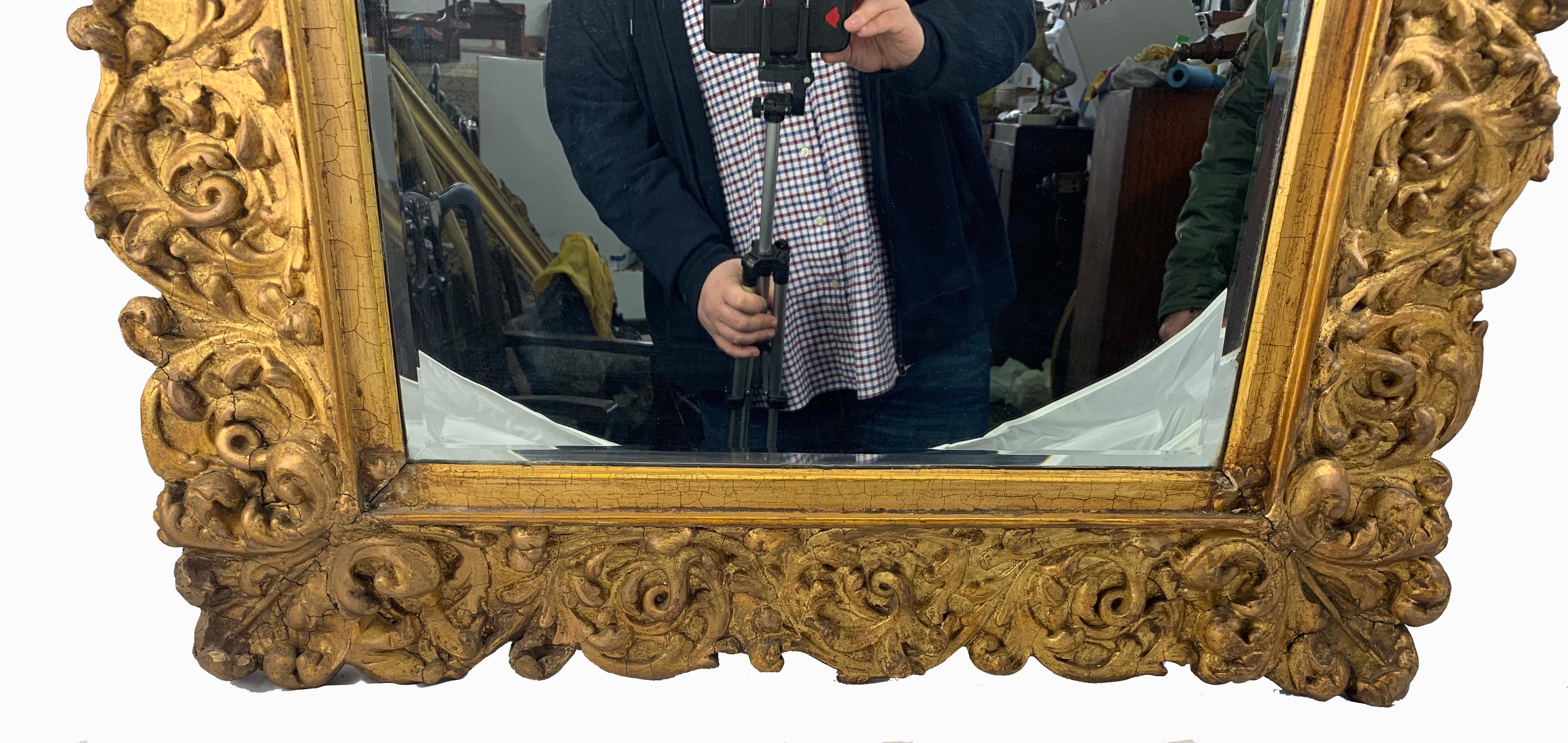 19th Century Large Carved Gilt Wood Mirror  In Good Condition For Sale In London, GB