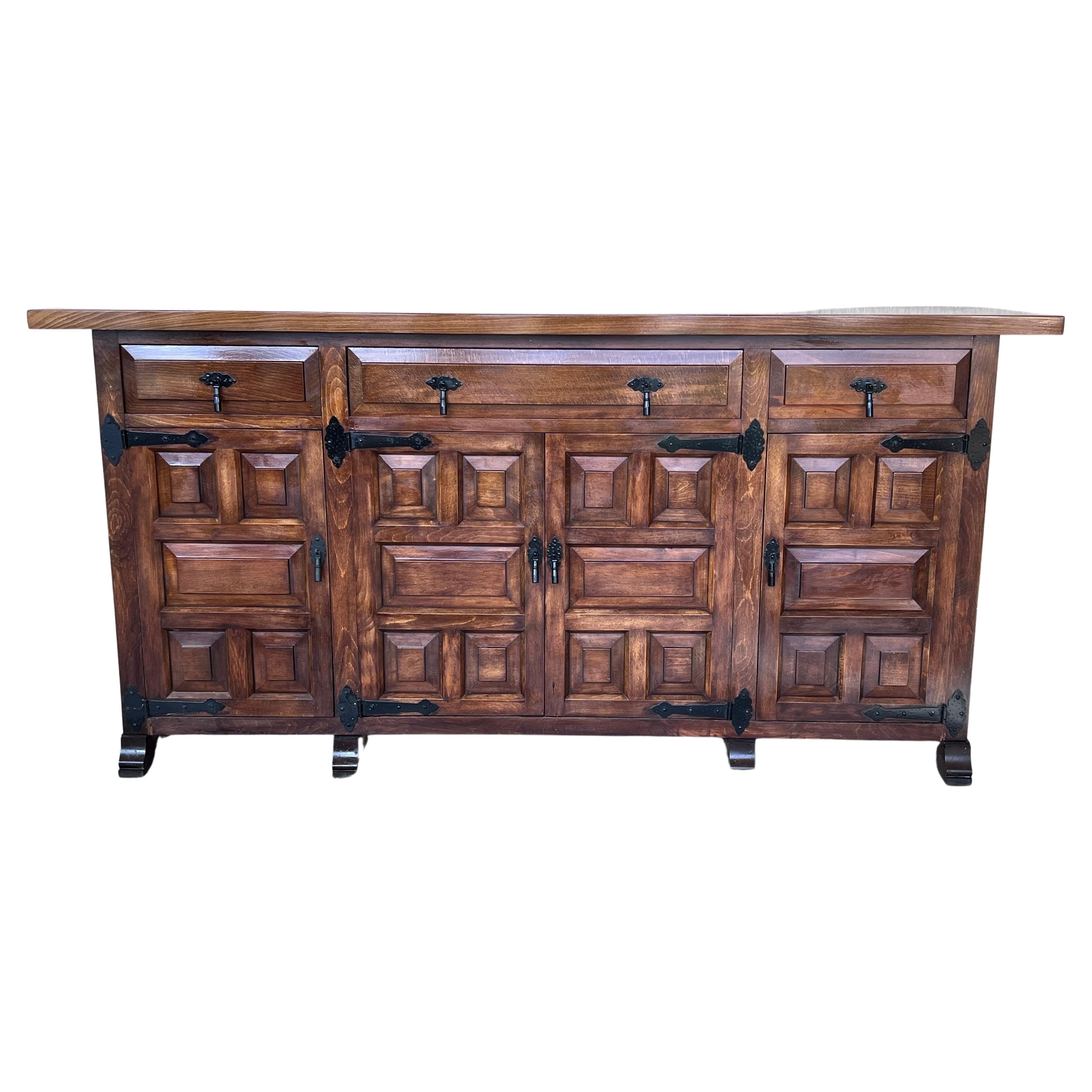 19th Century Large Catalan Spanish Baroque Carved Oak Tuscan Credenza or Buffet For Sale