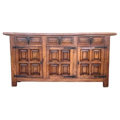 19th Century Large Catalan Spanish Baroque Carved Oak Tuscan Credenza or Buffet