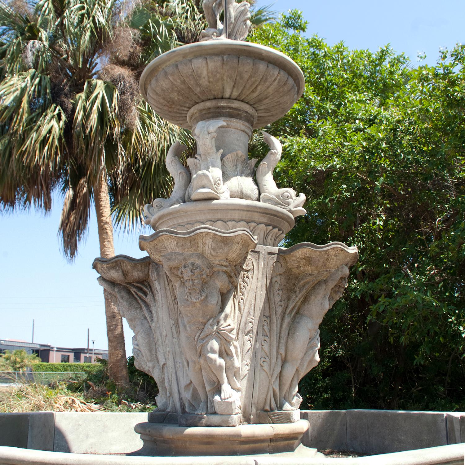 19th Century Large Circular Garden Fountain Neptune, Italian Limestone Fountain For Sale 4