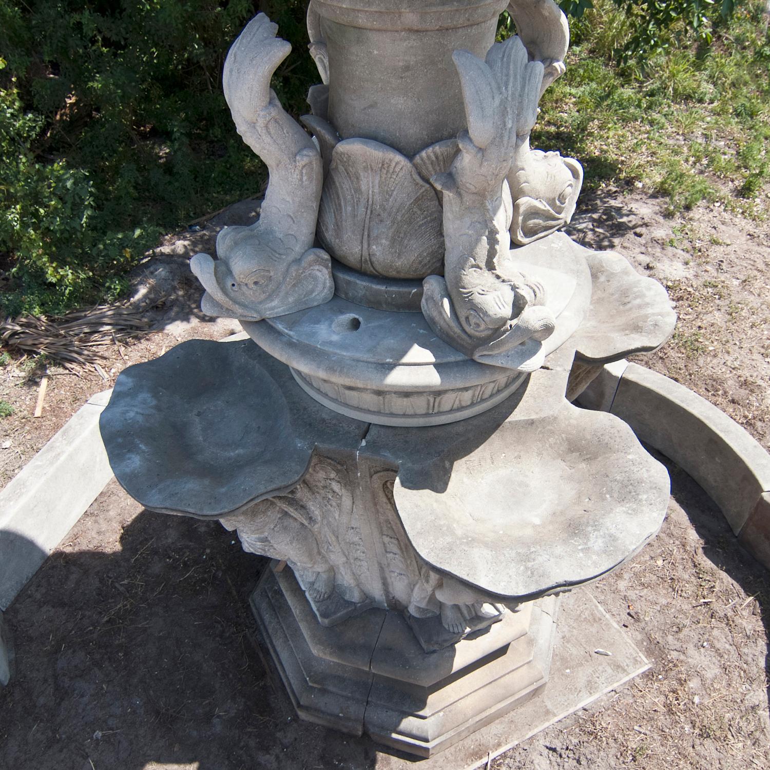 19th Century Large Circular Garden Fountain Neptune, Italian Limestone Fountain For Sale 7