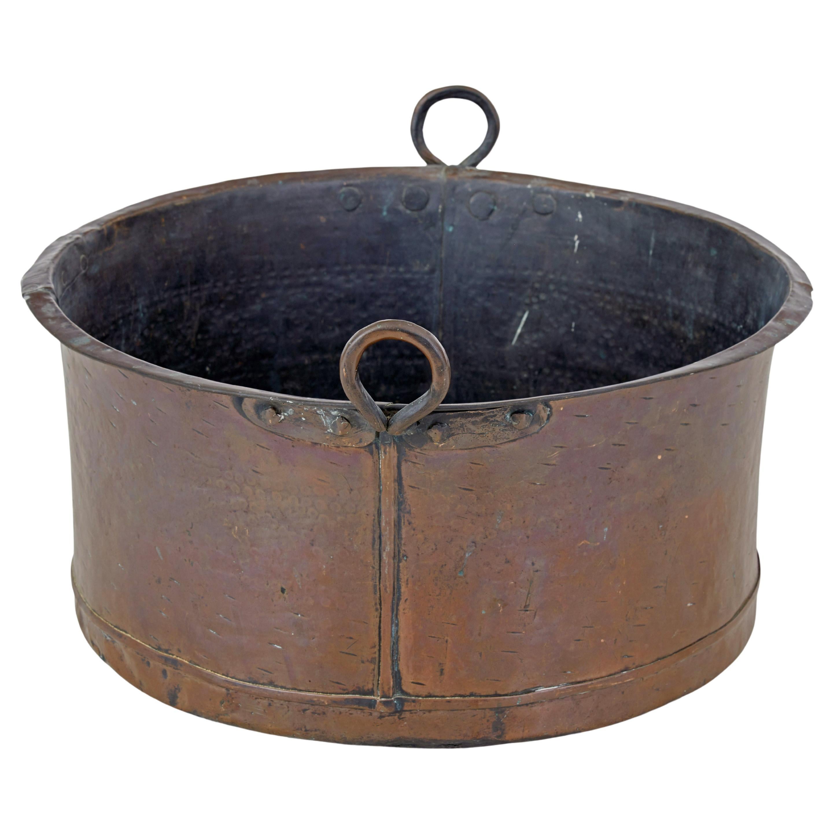 19th Century large copper cooking vessel For Sale