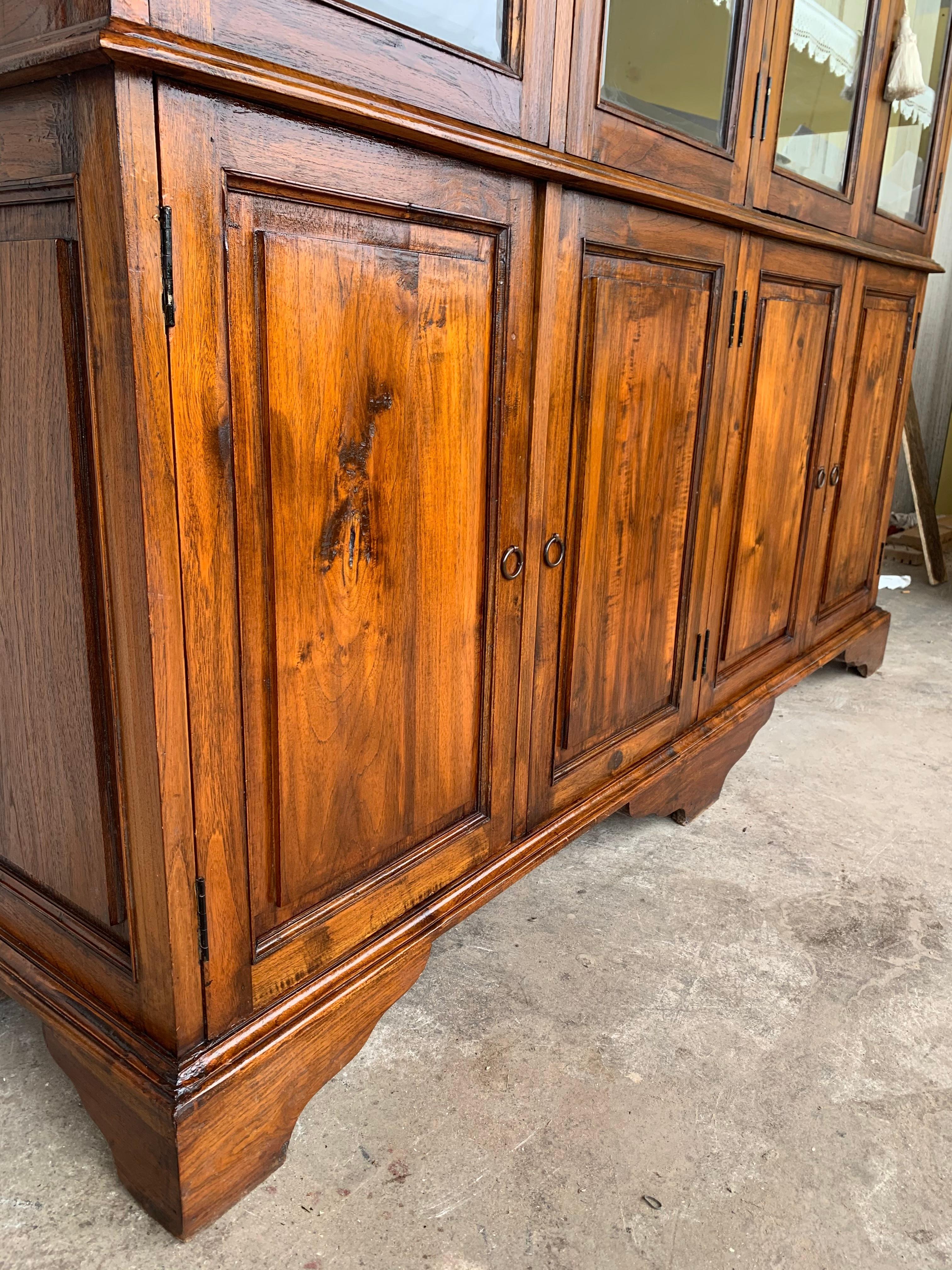 19th Century Large Cupboard or Bookcase with Glass Vitrine, Pine, Spain Restored For Sale 5