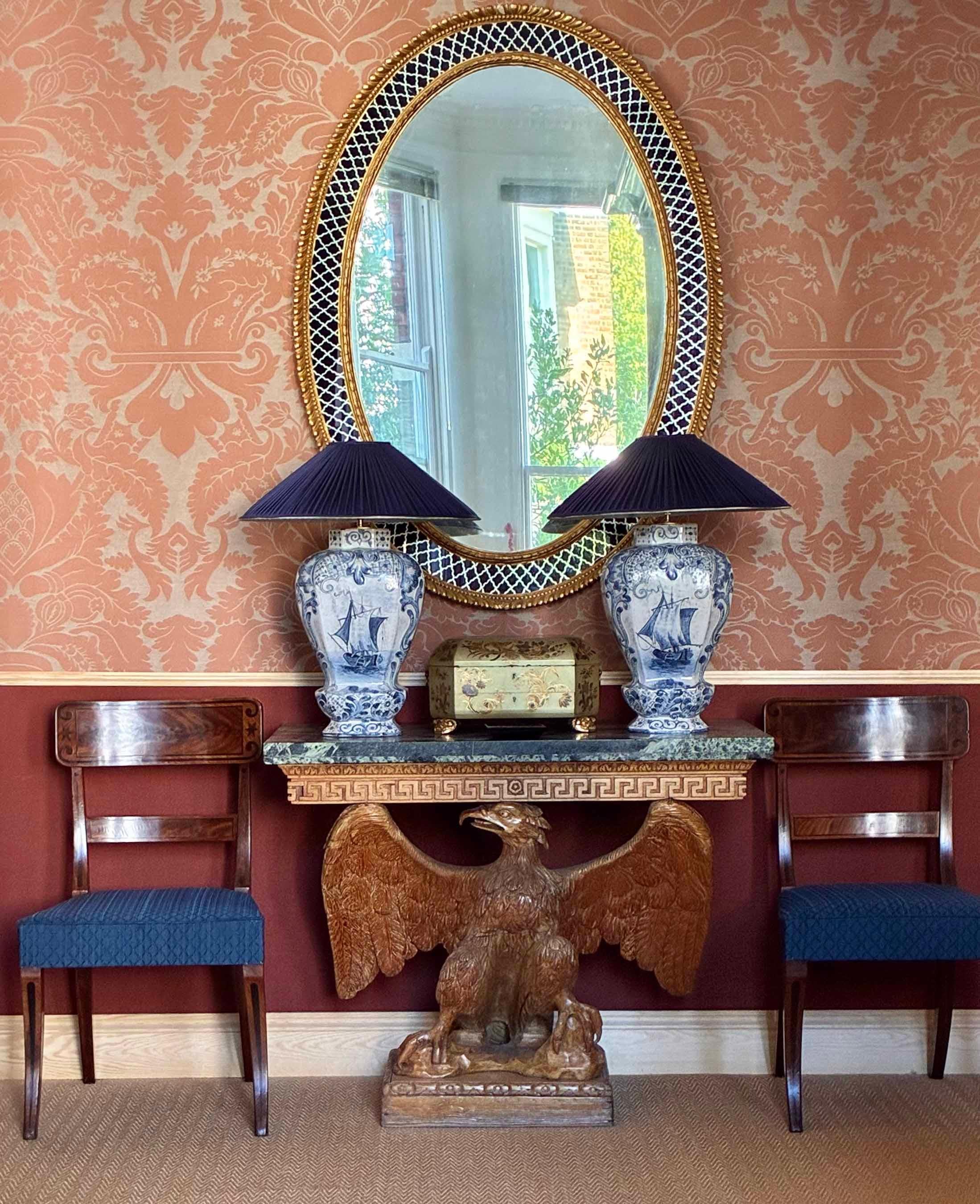 XIXe siècle Grandes lampes à vase de Delft du 19e siècle en vente