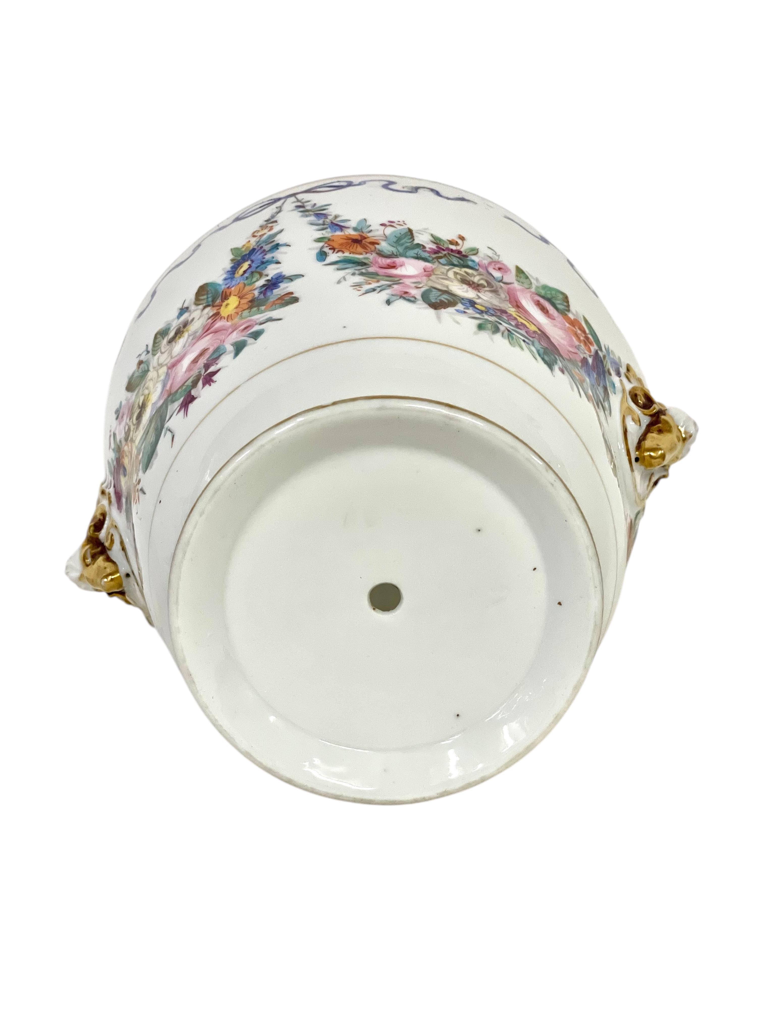Vaso o cache-pot del XIX secolo Luigi XVI policromato in vendita 5