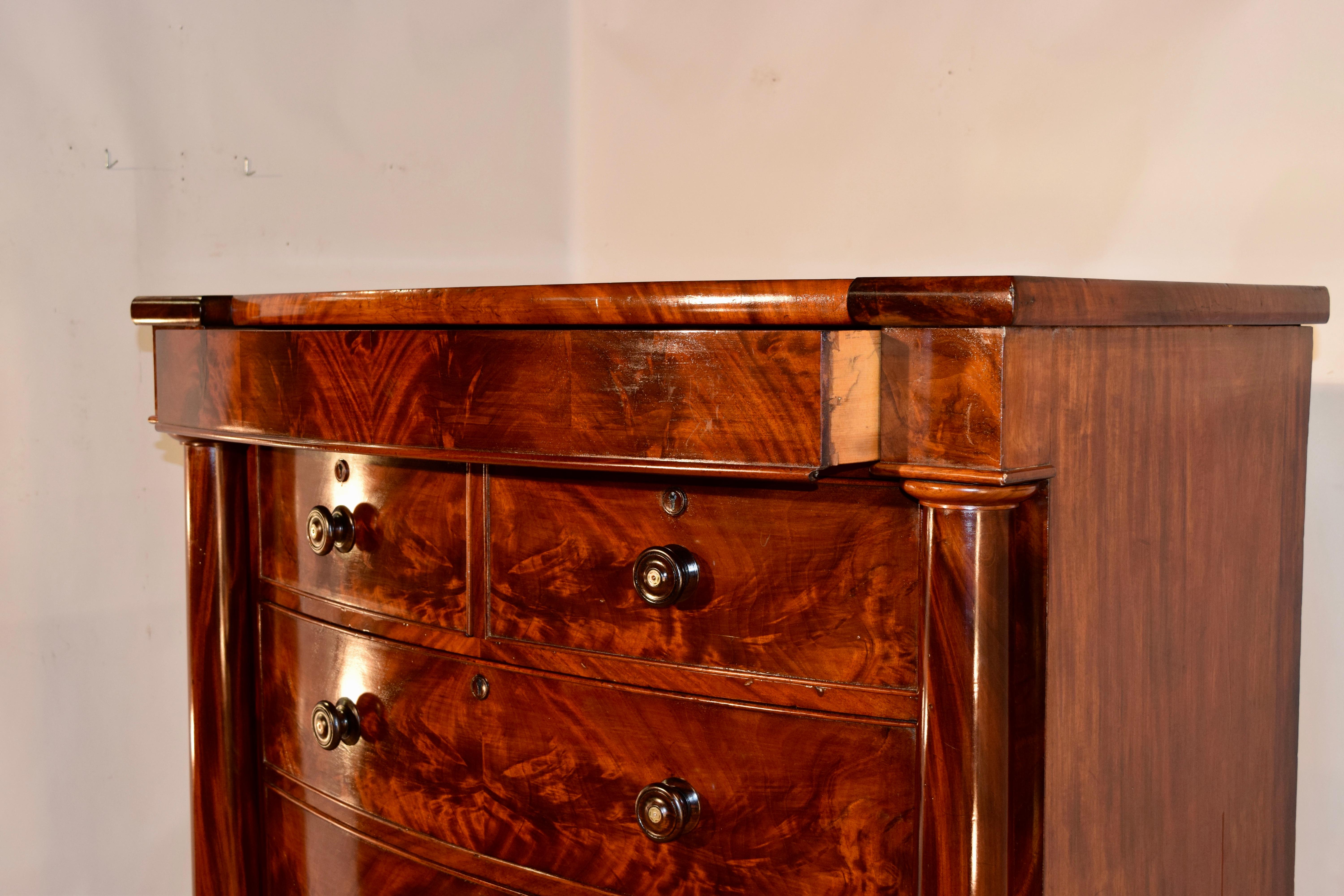 19th Century Large English Bowfront Chest of Drawers 3