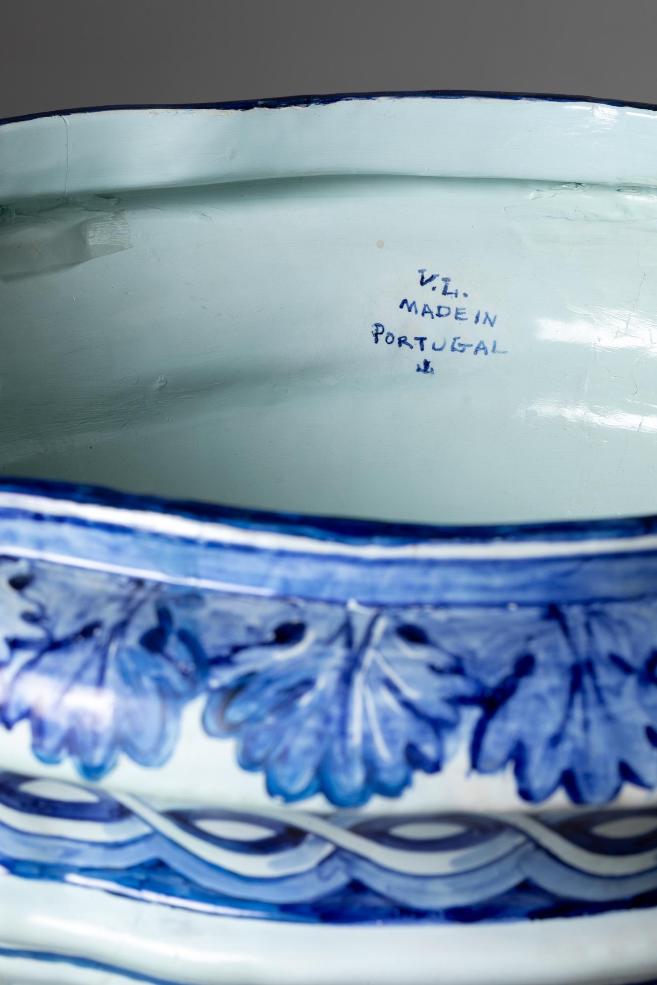 Portuguese 19th Century Large Faience Vase From Viuva Lamego Factory For Sale