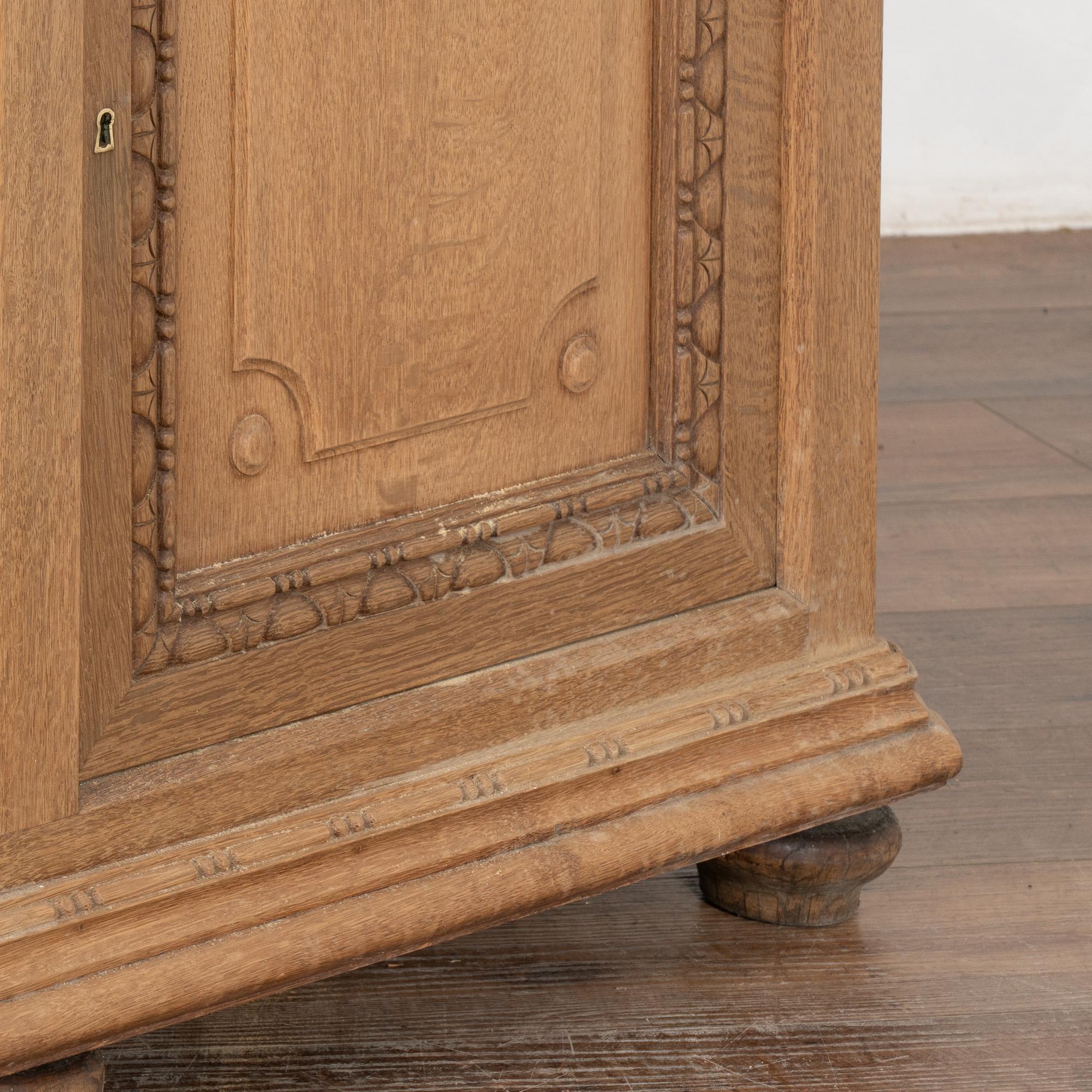 19th Century Large French Bleached Oak Four Door Display Cabinet Bookcase 4