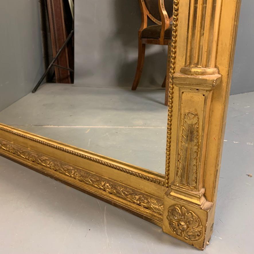 19th Century Large French Carved Gilt Wall Mirror with Original Bevelled Mirror For Sale 1