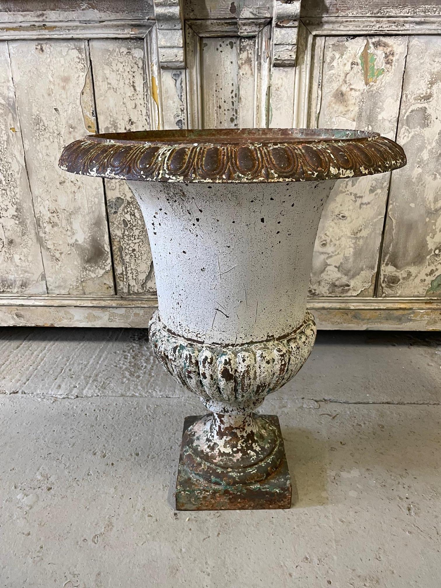 19th Century Large French Cast Iron Urn For Sale 5