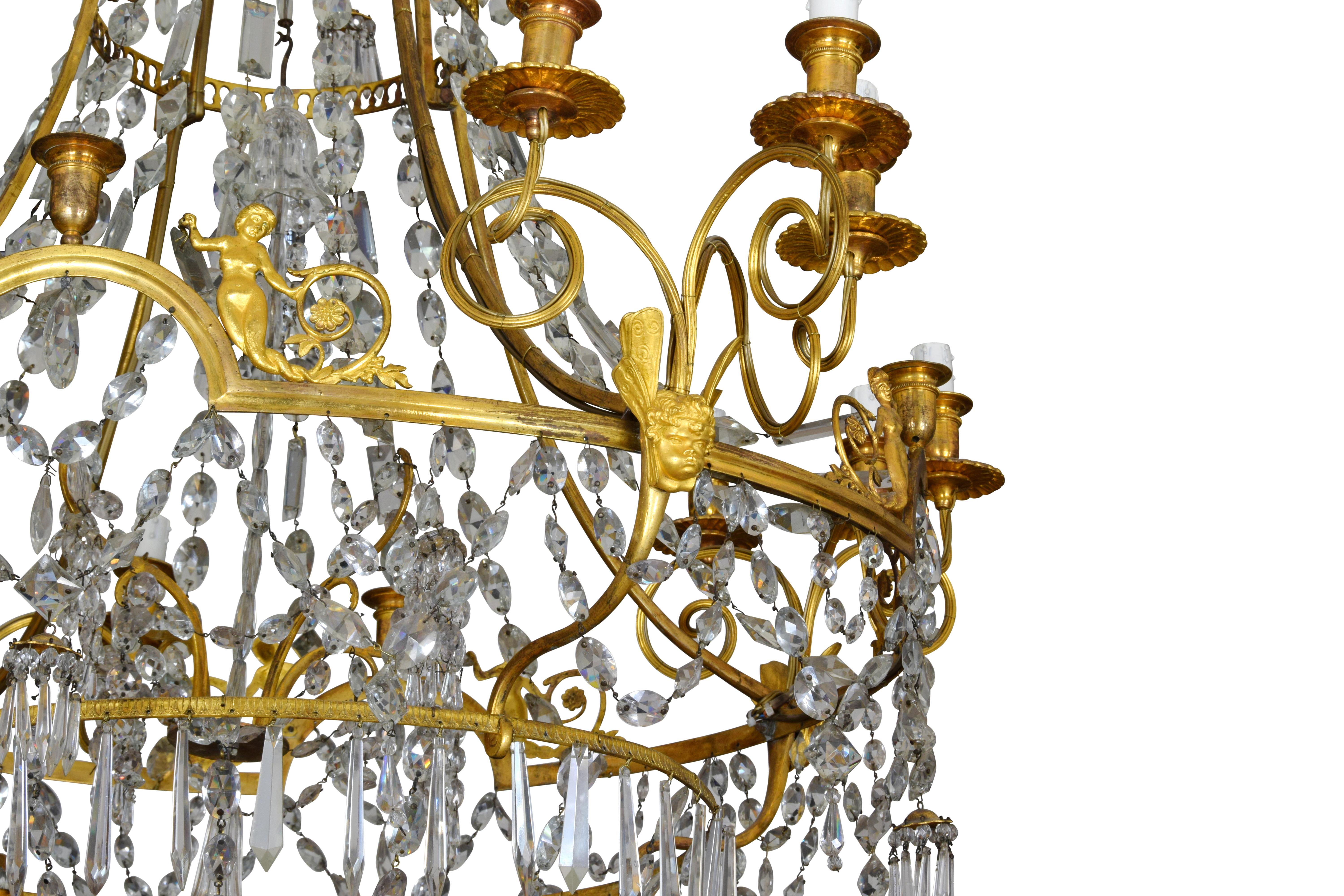 Grand lustre français en bronze doré et cristal à douze Lights, 19e siècle en vente 3