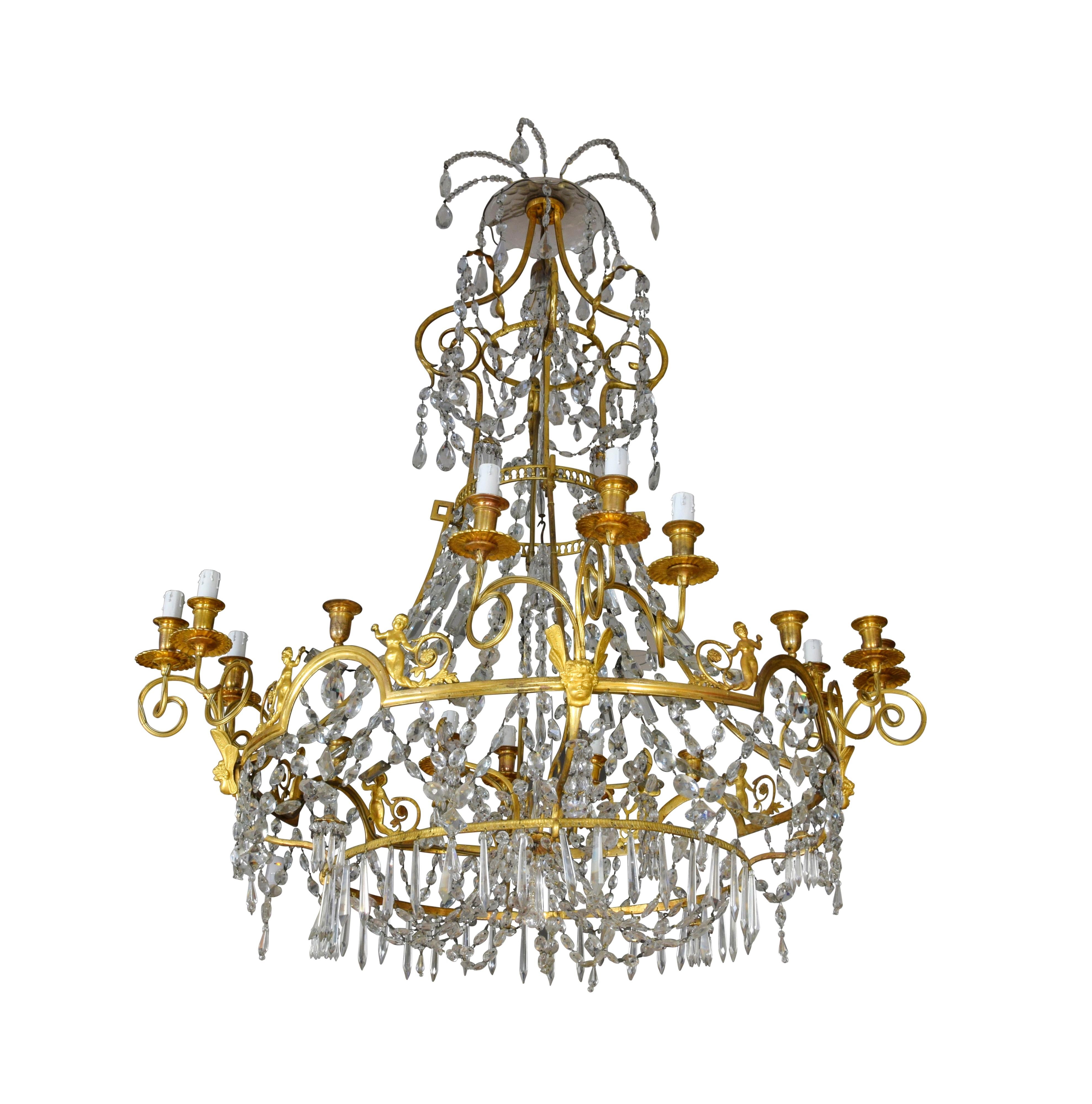 Doré Grand lustre français en bronze doré et cristal à douze Lights, 19e siècle en vente