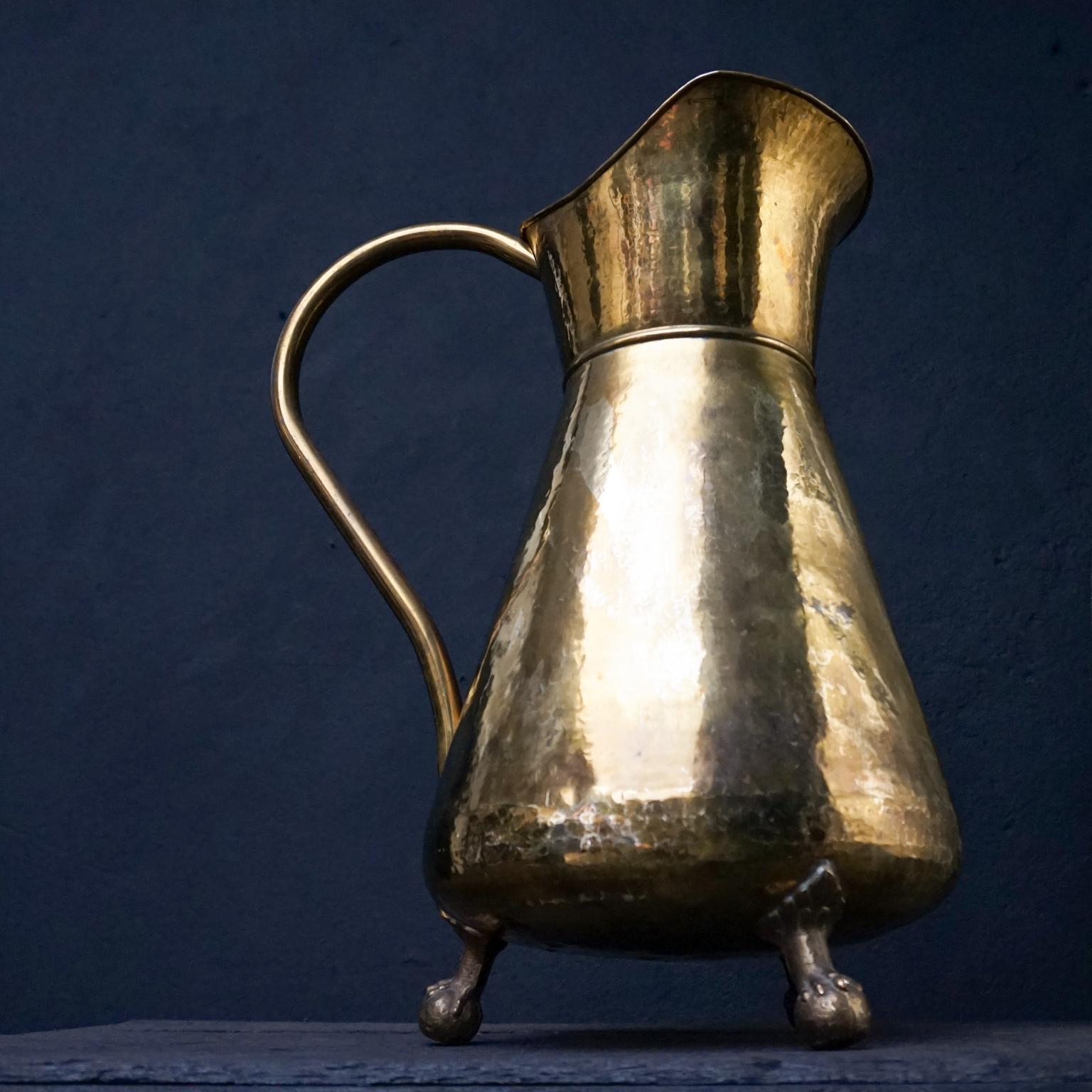 19th Century Large French Hand Hammered Brass Bath Water Jug on Lion Claw Feet 3