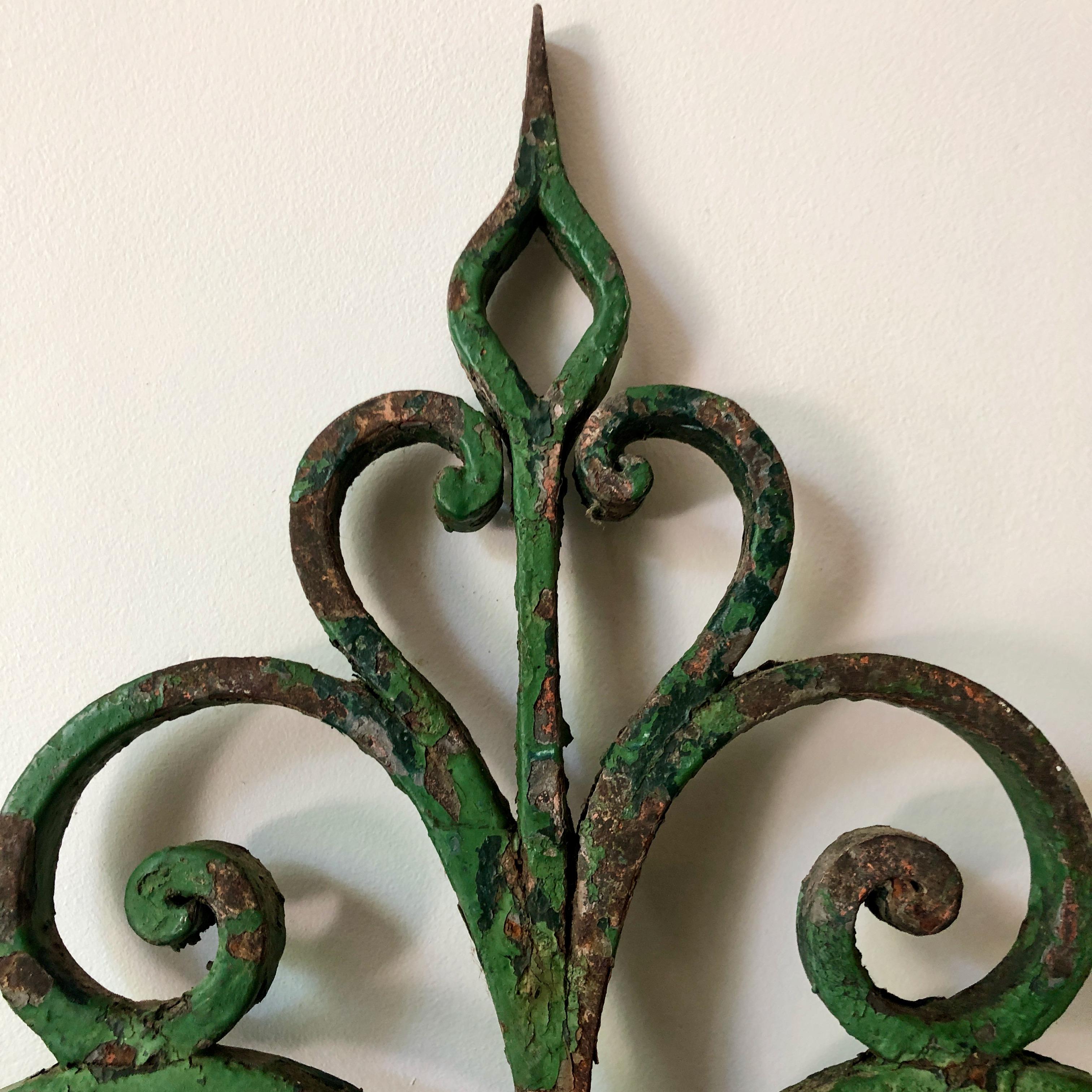 19th Century Large French Iron Cate Pediment In Good Condition For Sale In Charleston, SC