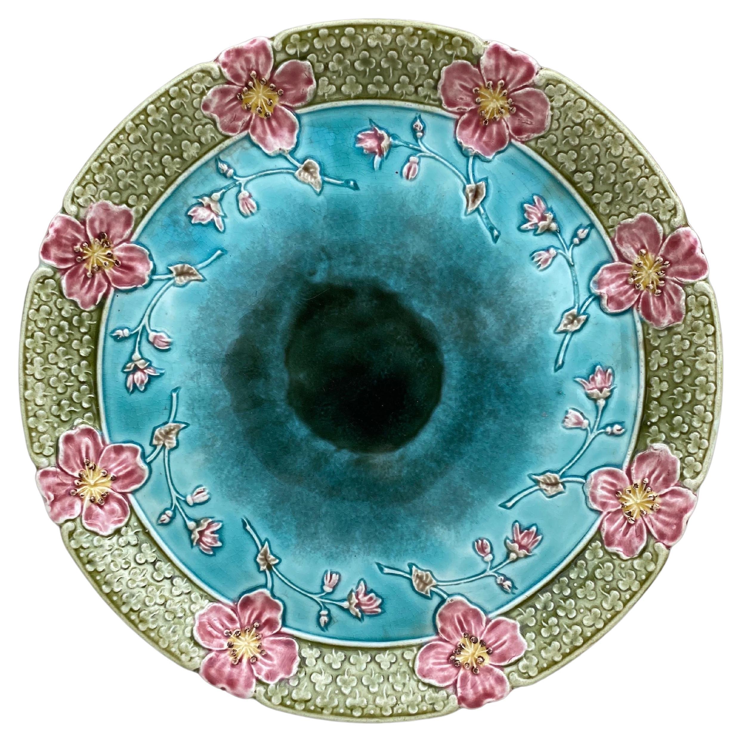 19th Century Large French Majolica Wild Rose Platter Fives Lille For Sale