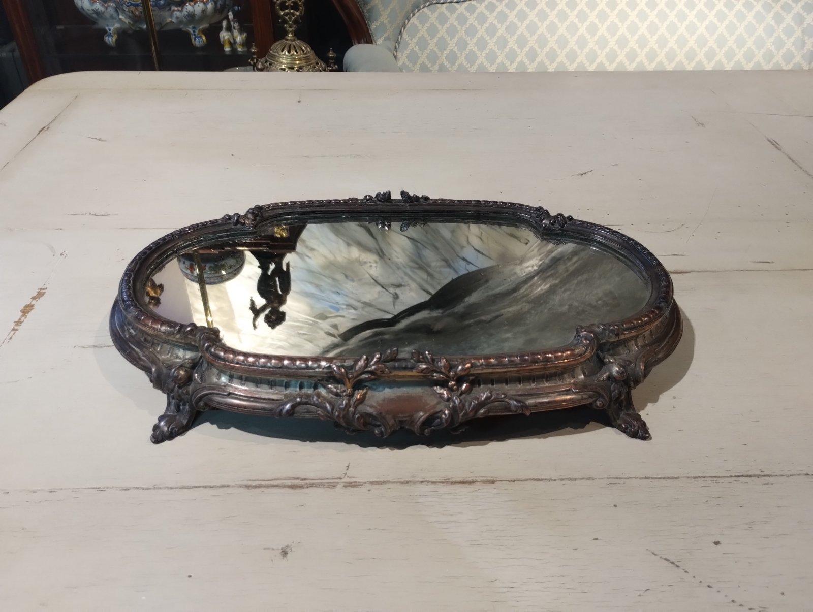 Hand-Carved 19th Century Large French Silver Plated Oval Centre Piece with Mirror Top For Sale