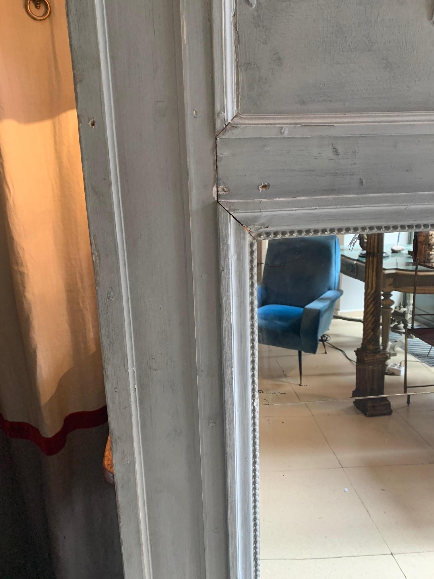 Großer französischer Trumeau-Spiegel aus dem 19. im Zustand „Gut“ im Angebot in Madrid, ES
