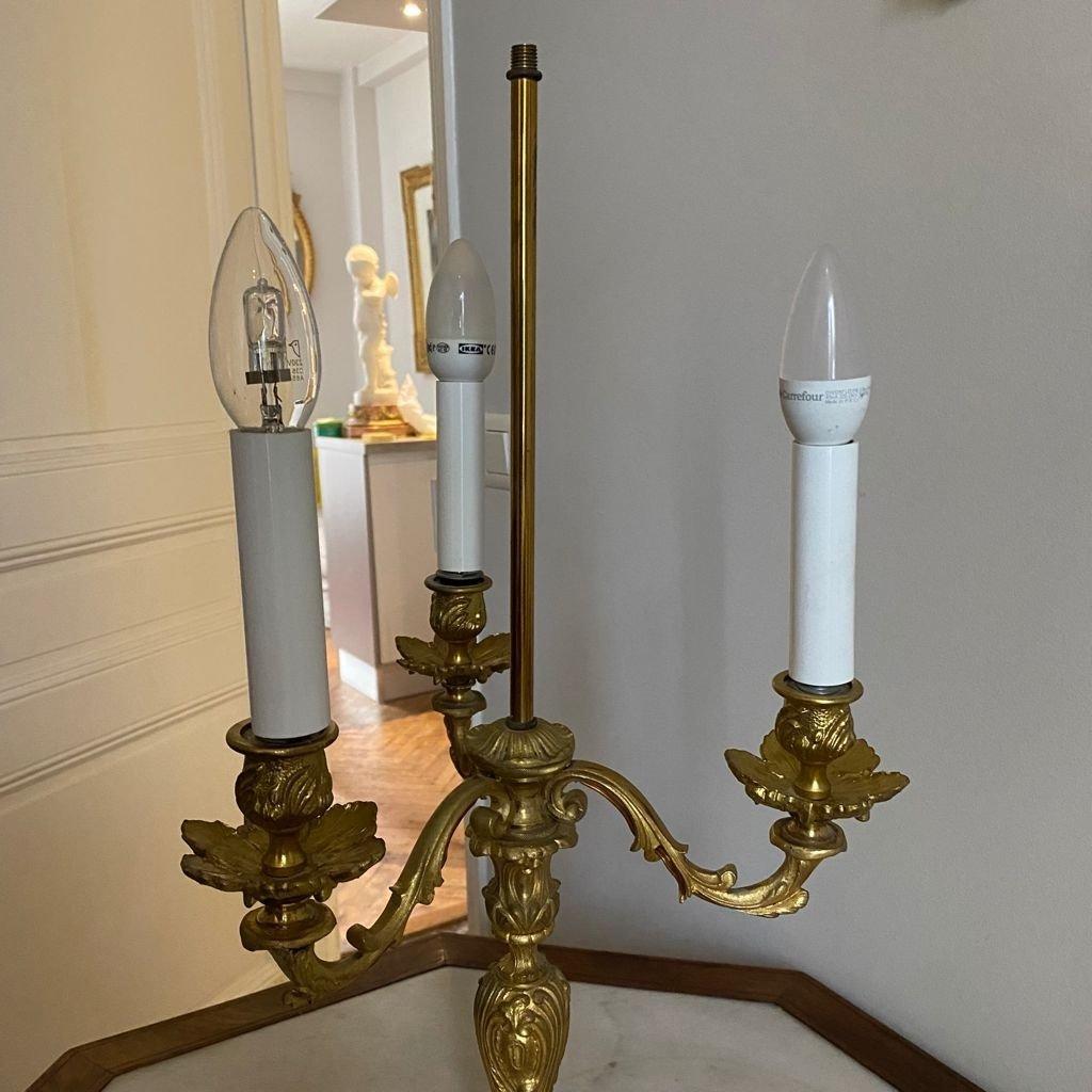 Bronze Grande lampe en bronze doré de style Louis XV du XIXe siècle en vente