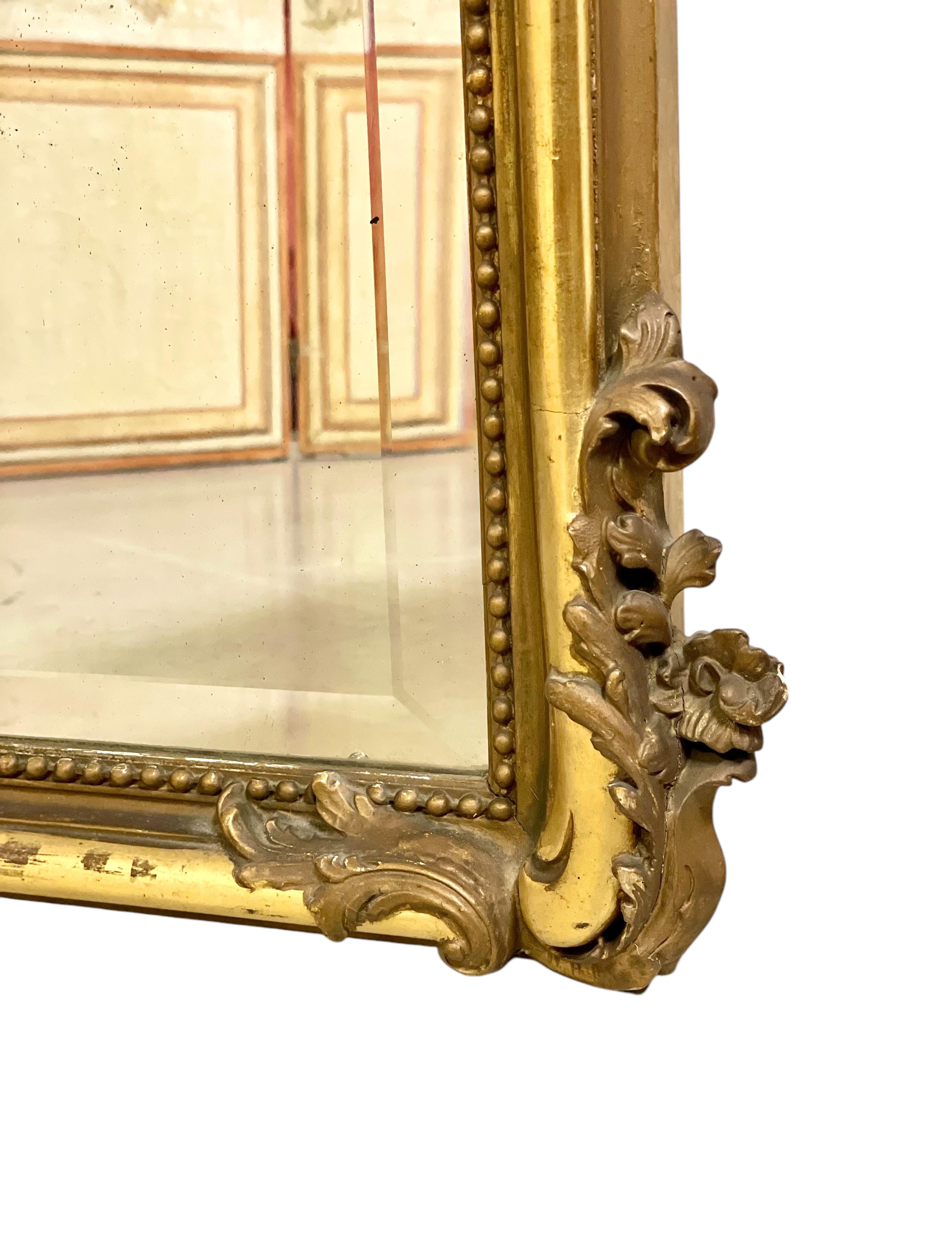 Großer Rokoko-Spiegel aus Giltwood, 19. Jahrhundert, abgeschrägt im Angebot 5