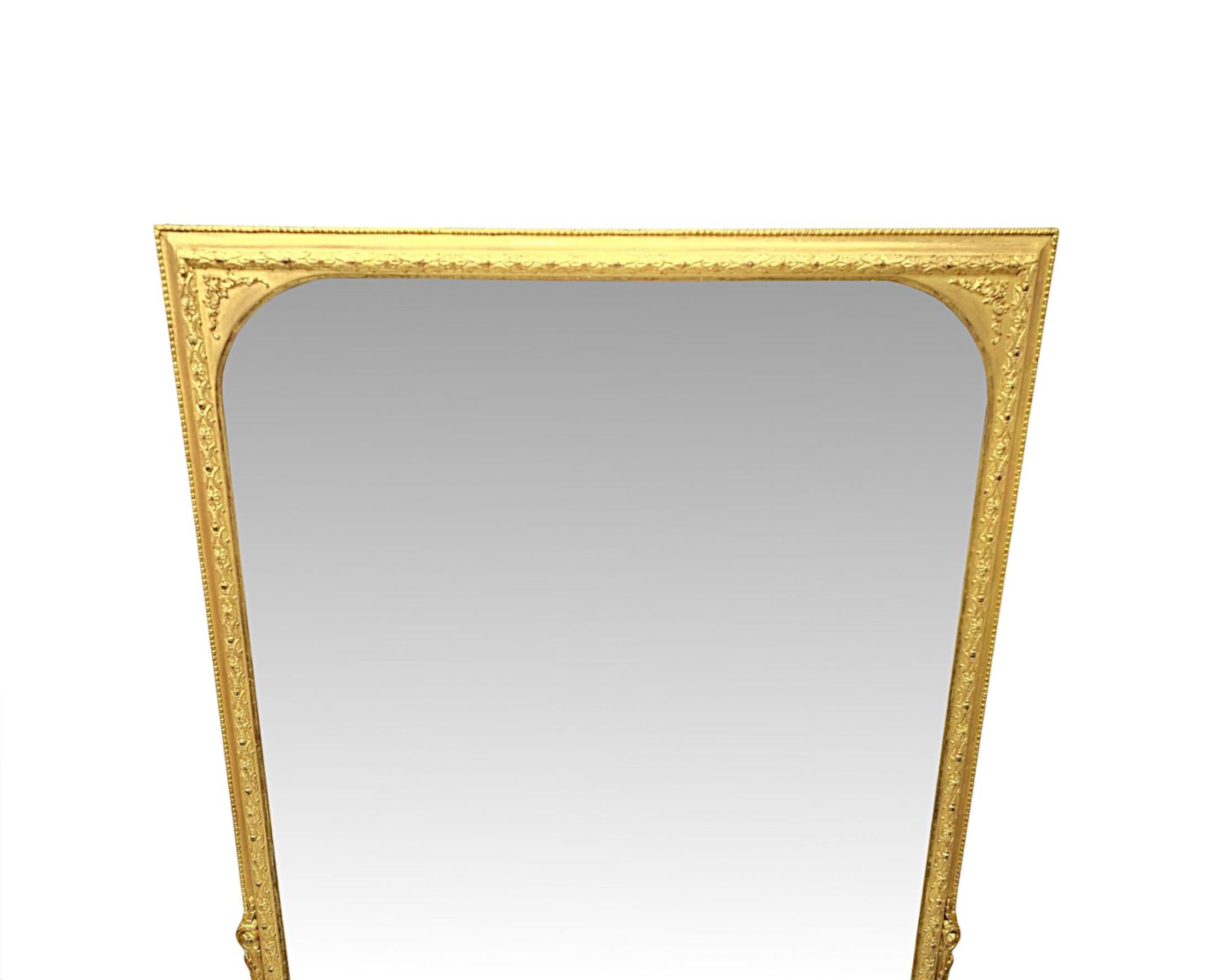 Anglais 19ème siècle Large  Miroir à trumeau en bois doré en vente