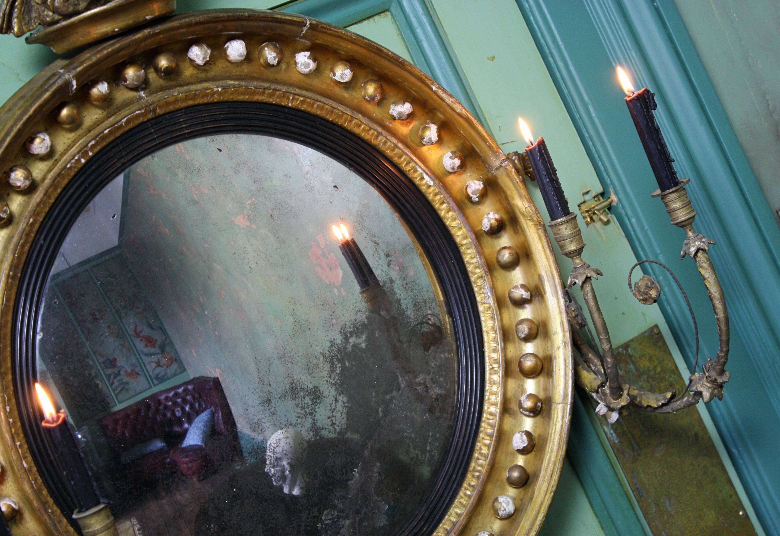 19th Century Large Girandole Convex Giltwood Mirror Oxidised Foxed Plate 6