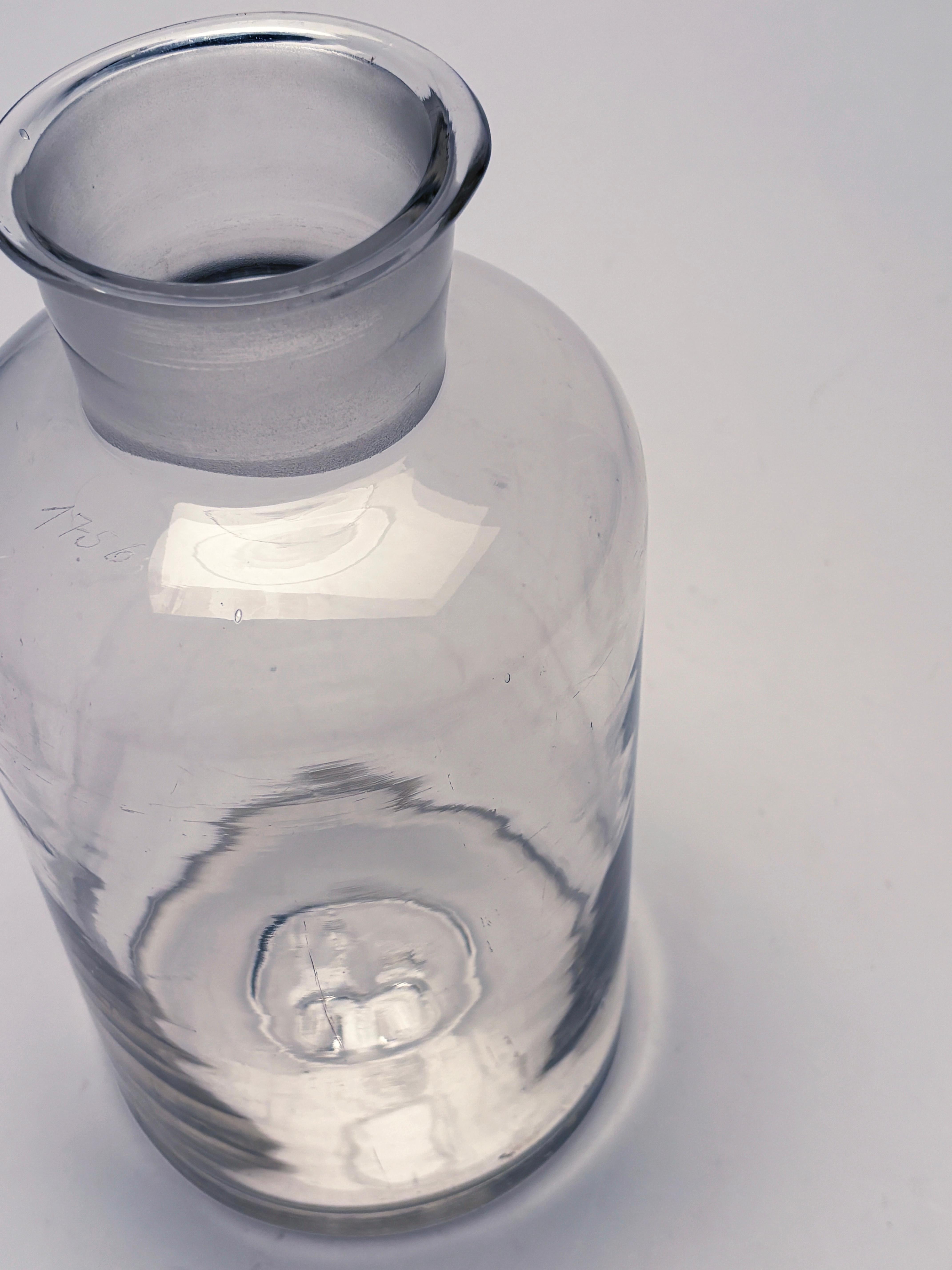 Victorian 19th Century Large Glass Apothecary Jar with Lid For Sale