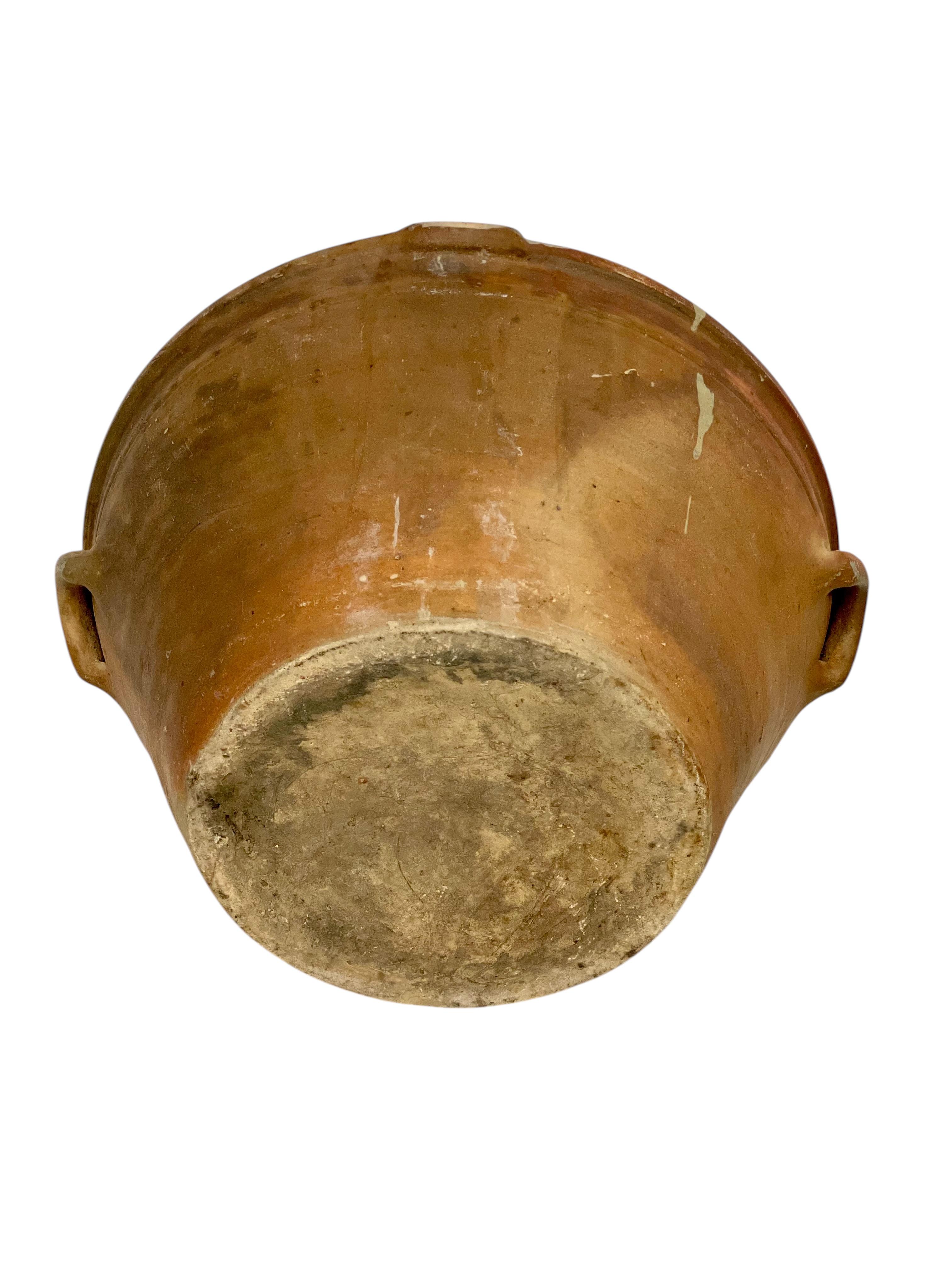 Gran cuenco de terracota vidriada del siglo XIX en venta 4
