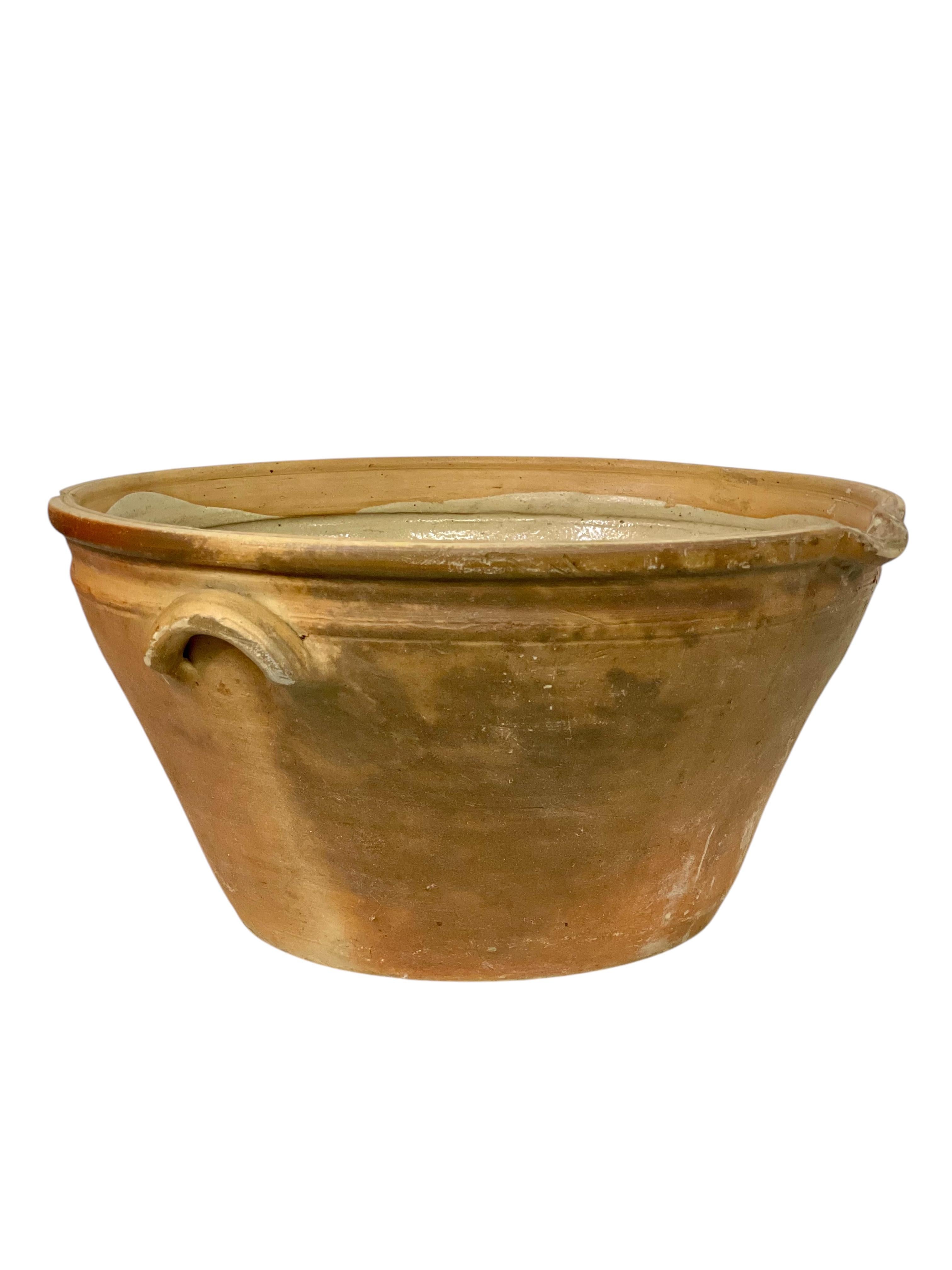 Gran cuenco de terracota vidriada del siglo XIX en venta 6