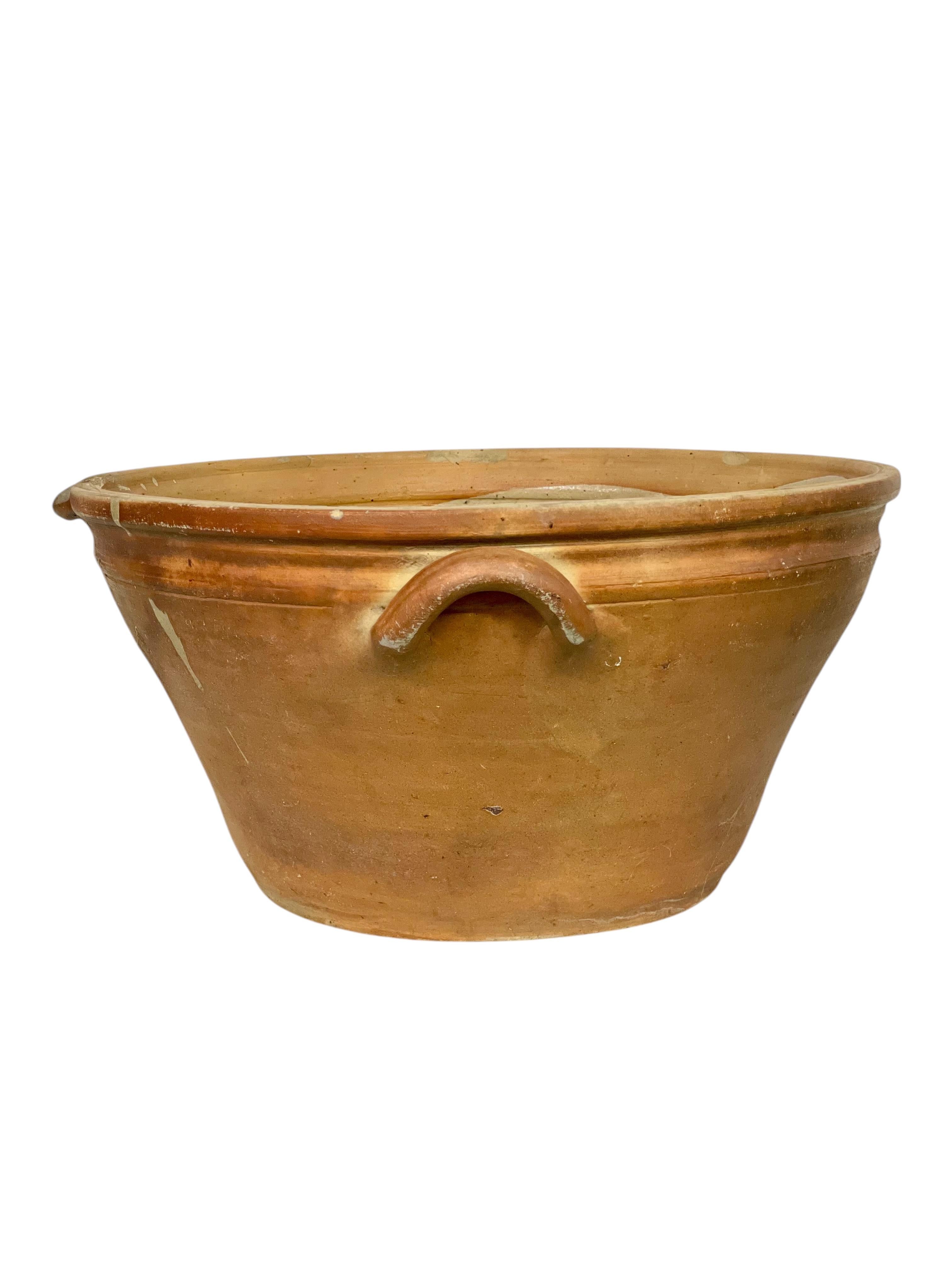 Gran cuenco de terracota vidriada del siglo XIX Francés en venta