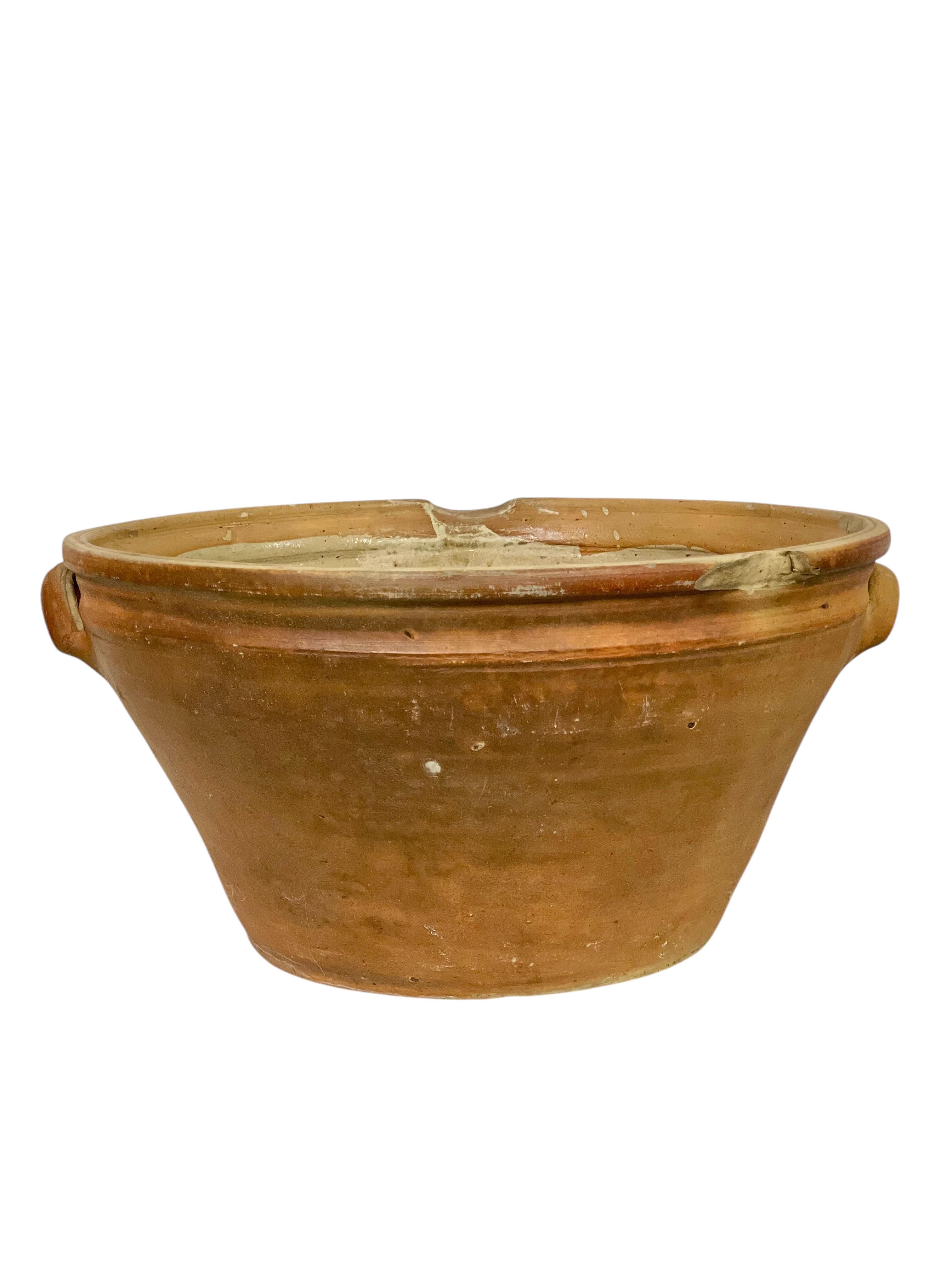 Gran cuenco de terracota vidriada del siglo XIX Glaseado en venta