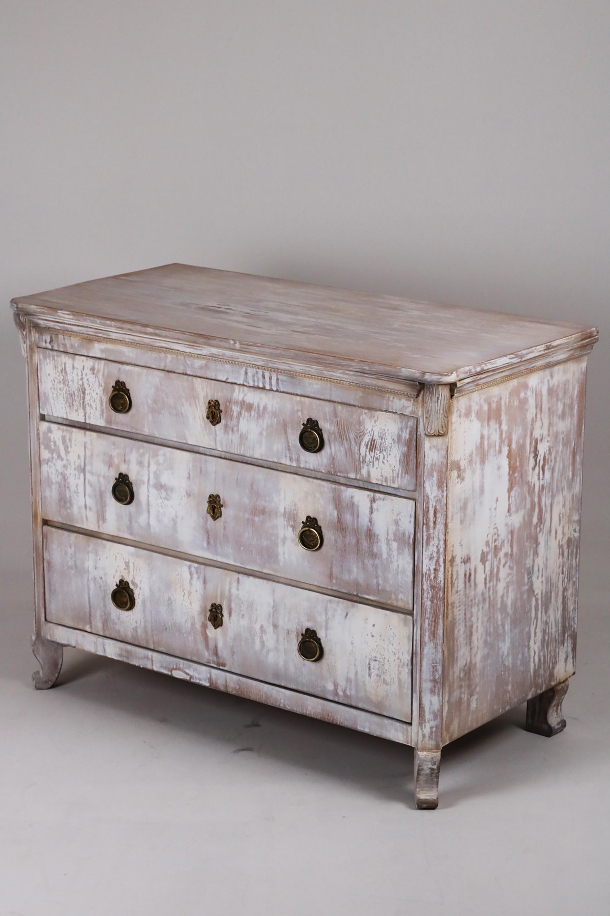 19th Century Large Gustavian Style Chest of Drawers For Sale 6