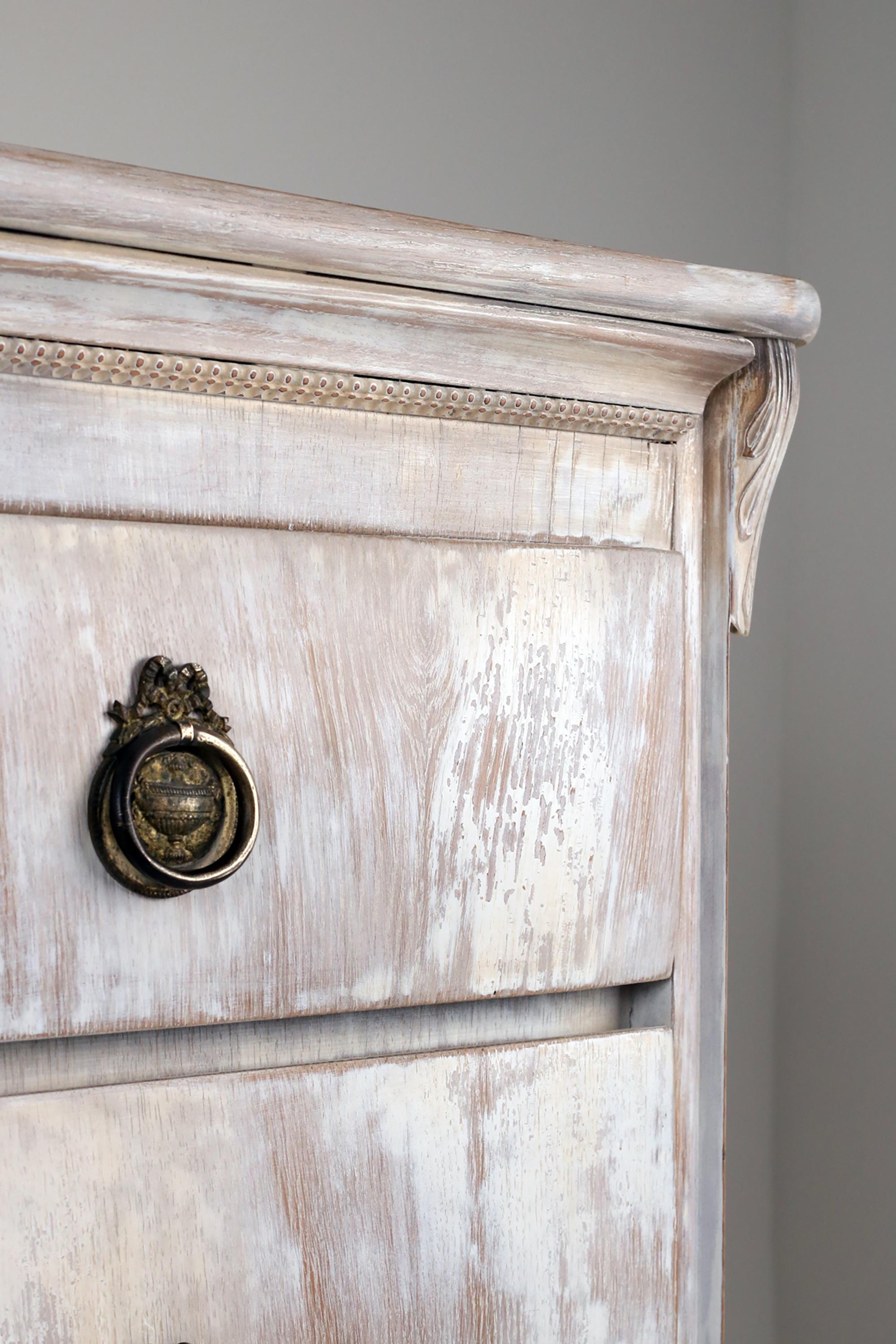 19th Century Large Gustavian Style Chest of Drawers For Sale 12