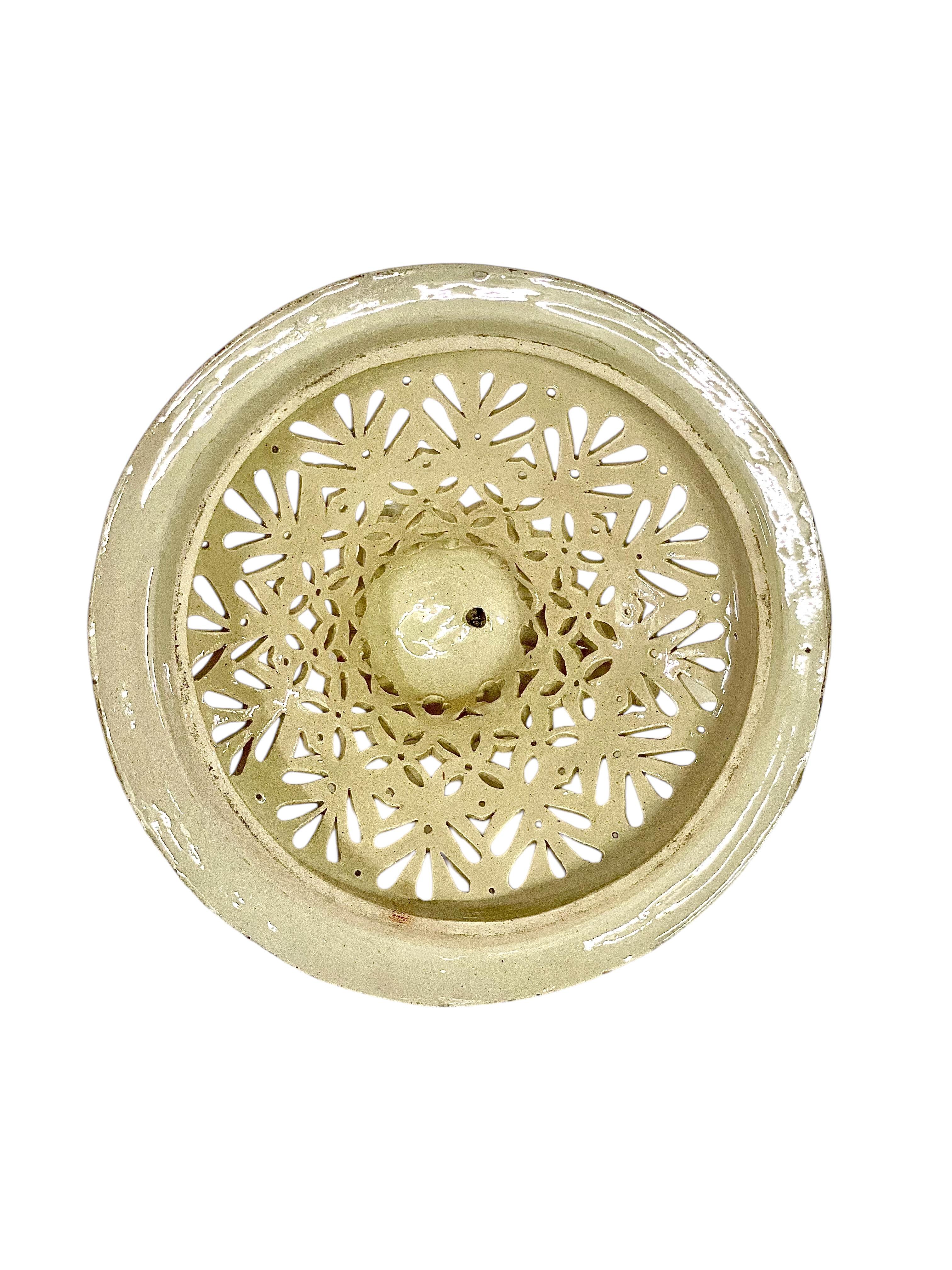 Grande bruciaprofumi in ceramica italiana del XIX secolo in vendita 10
