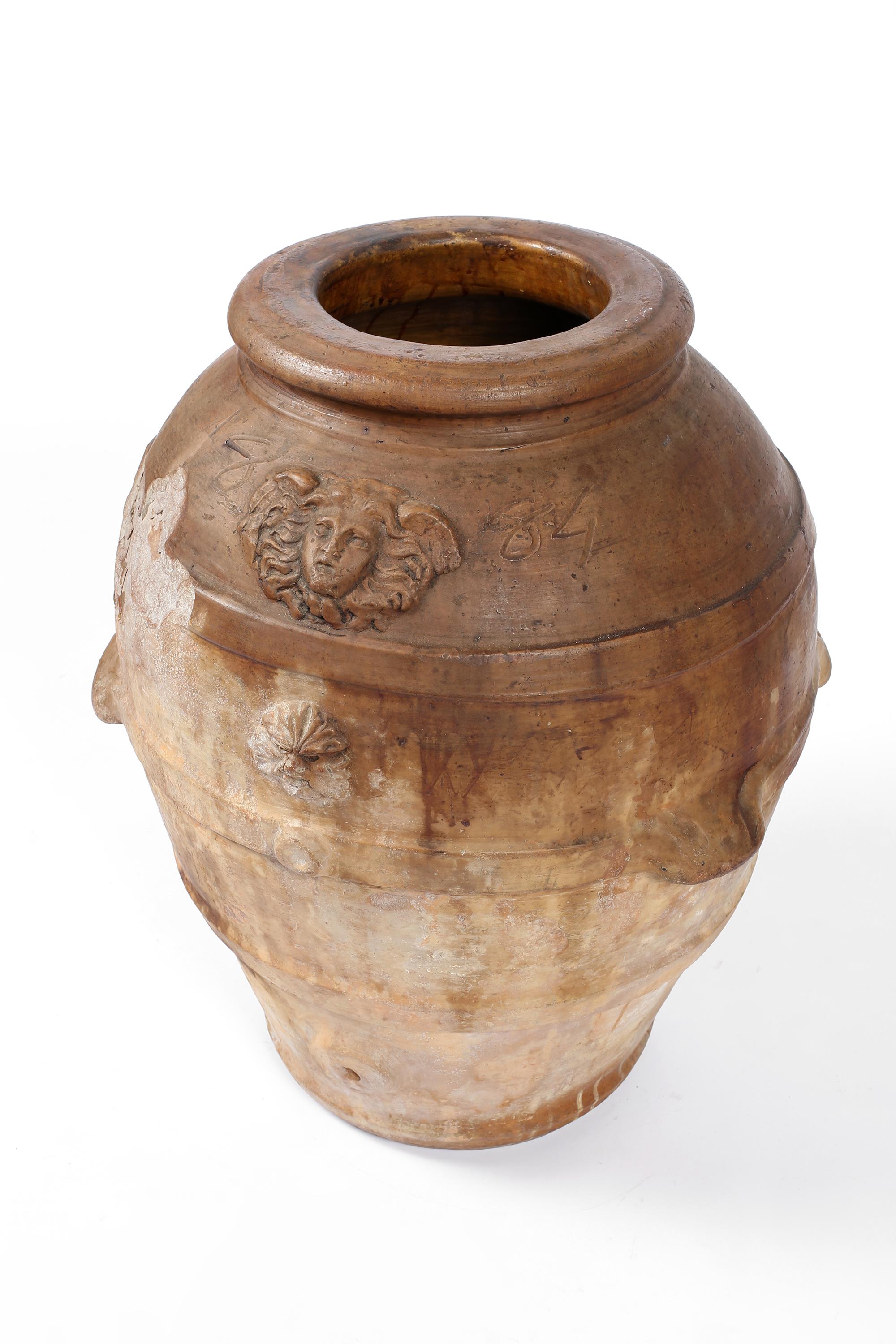 Gran jarra de terracota toscana italiana Wabi Sabi del siglo XIX Terracota en venta