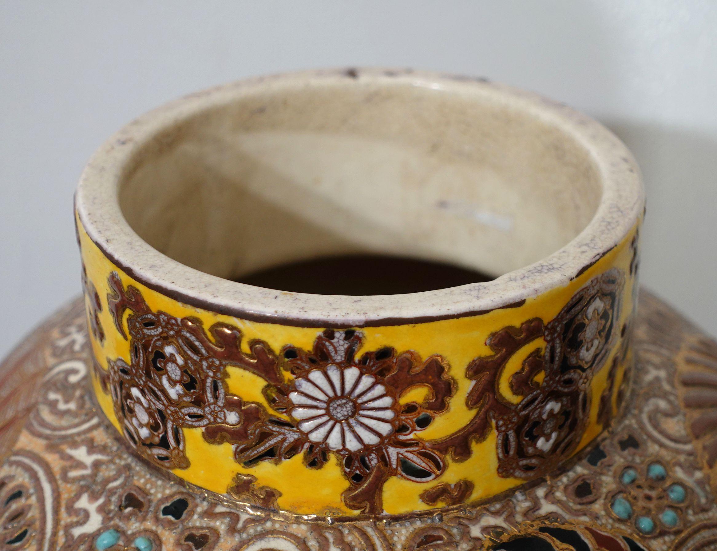 Grande vaso giapponese Satsuma del XIX secolo, Ric.048 in vendita 3
